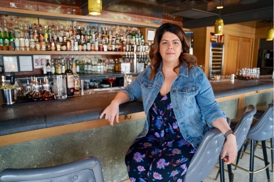 Jessica Sanders Jessica is a bar owner, professional bartender and hospitality consultant based in Austin. She is the owner/operator of drink.well., an award-winning cocktail gastropub in Austin’s vibrant North Loop district. Her professional endeavors also include cocktail catering, spirits education and bar consulting. Since opening in 2012, drink.well. has consistently been recognized as one of Austin’s best bar programs. Nationally, Jessica’s work has been featured in numerous publications including Food & Wine, Southern Living, Bon Appétit and Condé Nast Traveler. She was previously the President of the Austin chapter of the United States Bartenders’ Guild and has lectured at notable industry events including The Bar Institute, Portland Cocktail Week and the San Antonio Cocktail Conference. In 2016, Jessica was profiled in Imbibe Magazine’s anticipated annual list of the 75 most influential tastemakers in beverage & hospitality. Jessica was featured in Wine Enthusiast’s ’40 Under 40’ list in 2016 and was a national finalist in 2014 for a Wine Enthusiast ‘Wine Star Award’ in the category of Best American Mixologist. When she is not behind the bar, Jessica is an avid SoulCycler, voracious reader, aspiring gourmand, karaoke enthusiast and curious traveler.