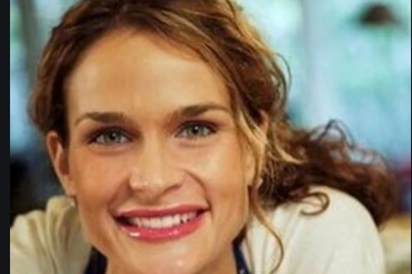 Marie Saba Marie is a lawyer by trade, but left the practice of law to pursue her love for cooking. She is the author of an award-winning cookbook (Cooking With Marie: On Any Occasion!) and a nationally-televised award-winning cooking show (Cooking With Marie).