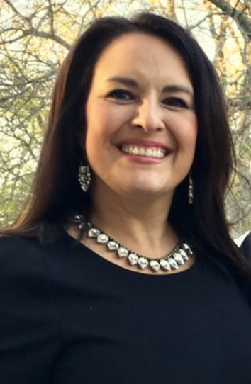 Yvonne Loya Saenz