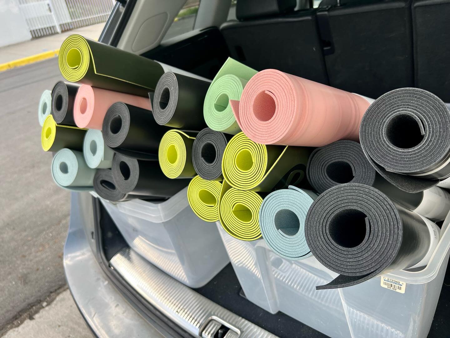 Delivered new lululemon yoga mats to Girls Inc of Metro Denver. Thank you lululemon Cherry Creek mall for making this possible. ❤️🥰🙏🏽🧘🏽