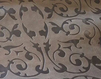 special embossed leather Available in many designs and finishes , its possible to apply to all categories of leather .