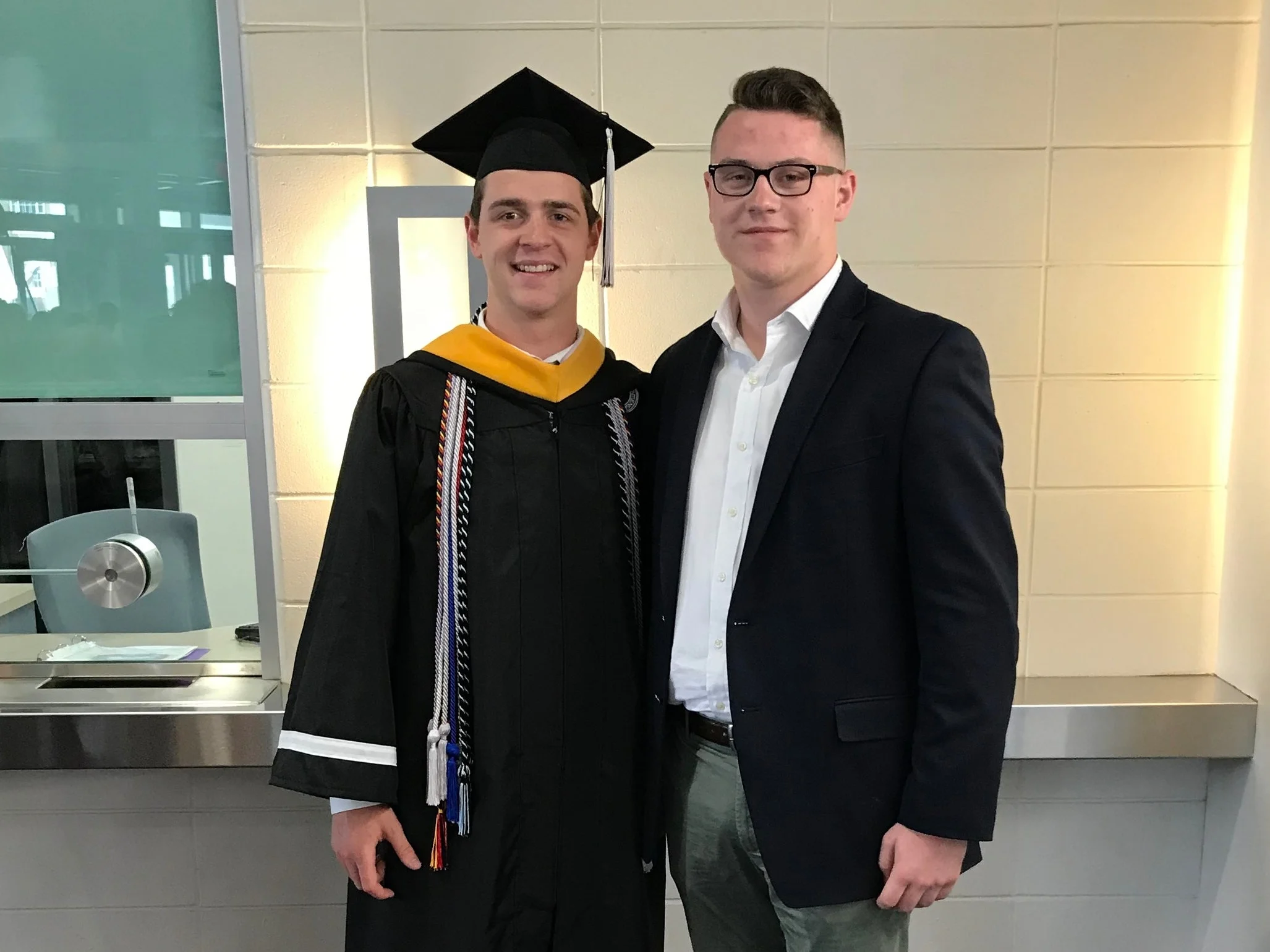 med student+family+at+graduation.jpg