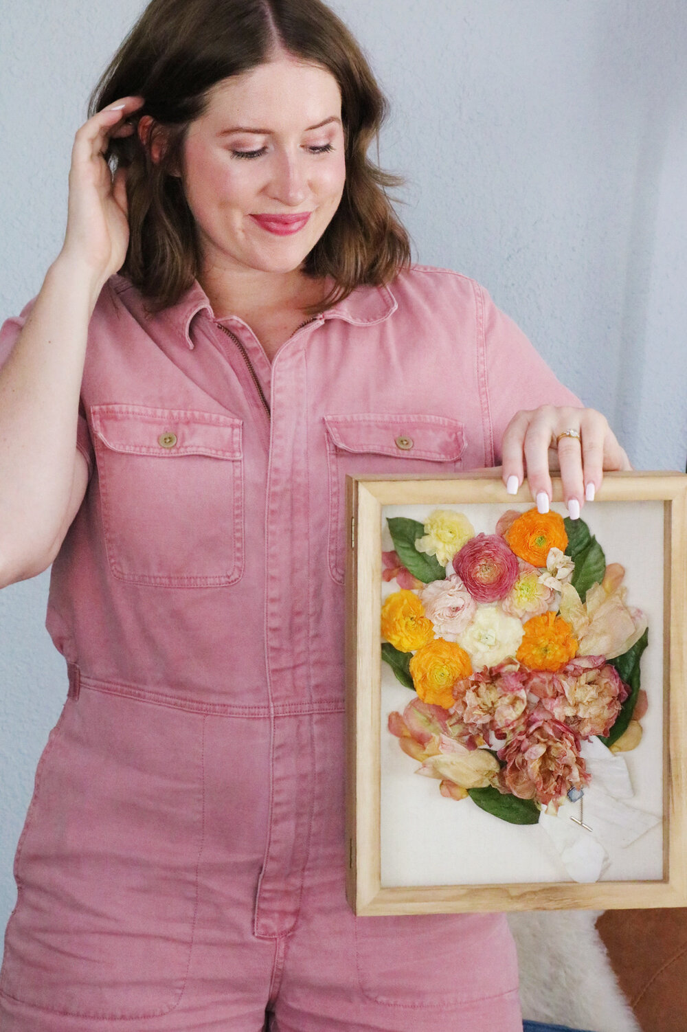 How To Dry Rose Petals: 6 Fast & Easy Ways To Preserve Flowers