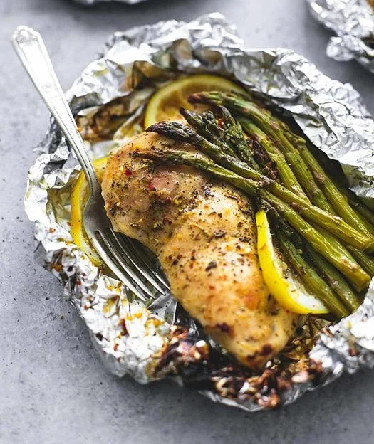 lemon-chicken-asparagus-foil-packs.jpg