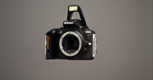 Nikon - D5600 - Teardown