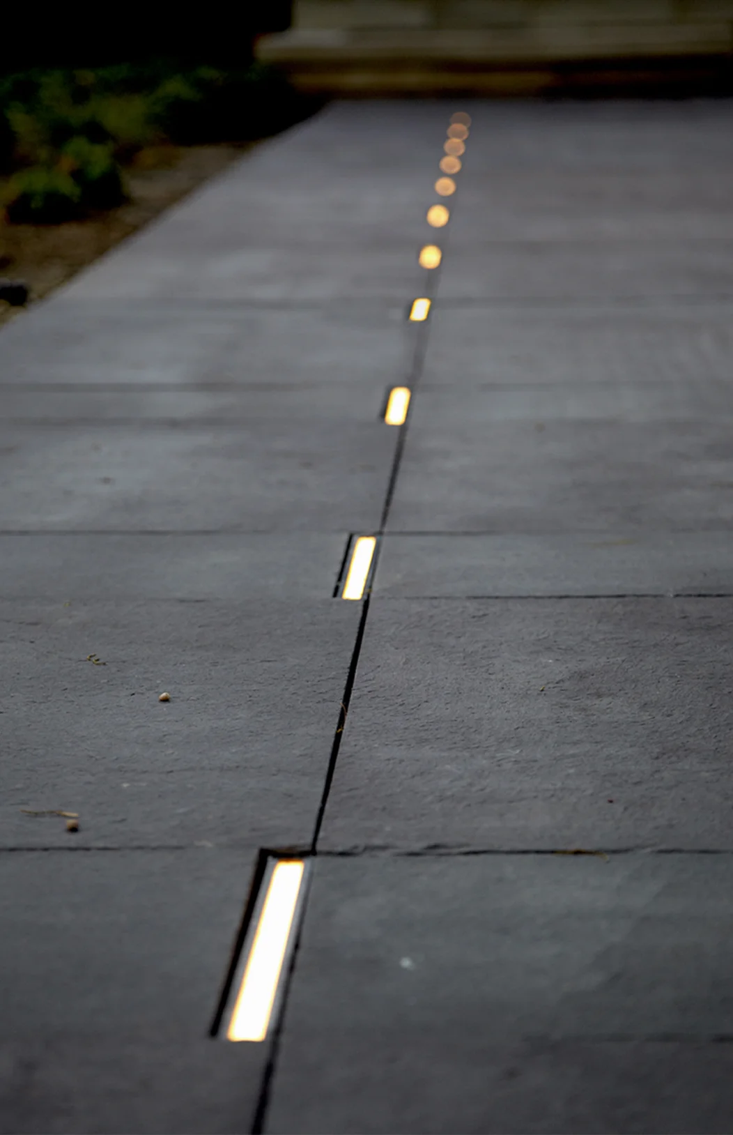 WALKWAY LIGHTS.jpg