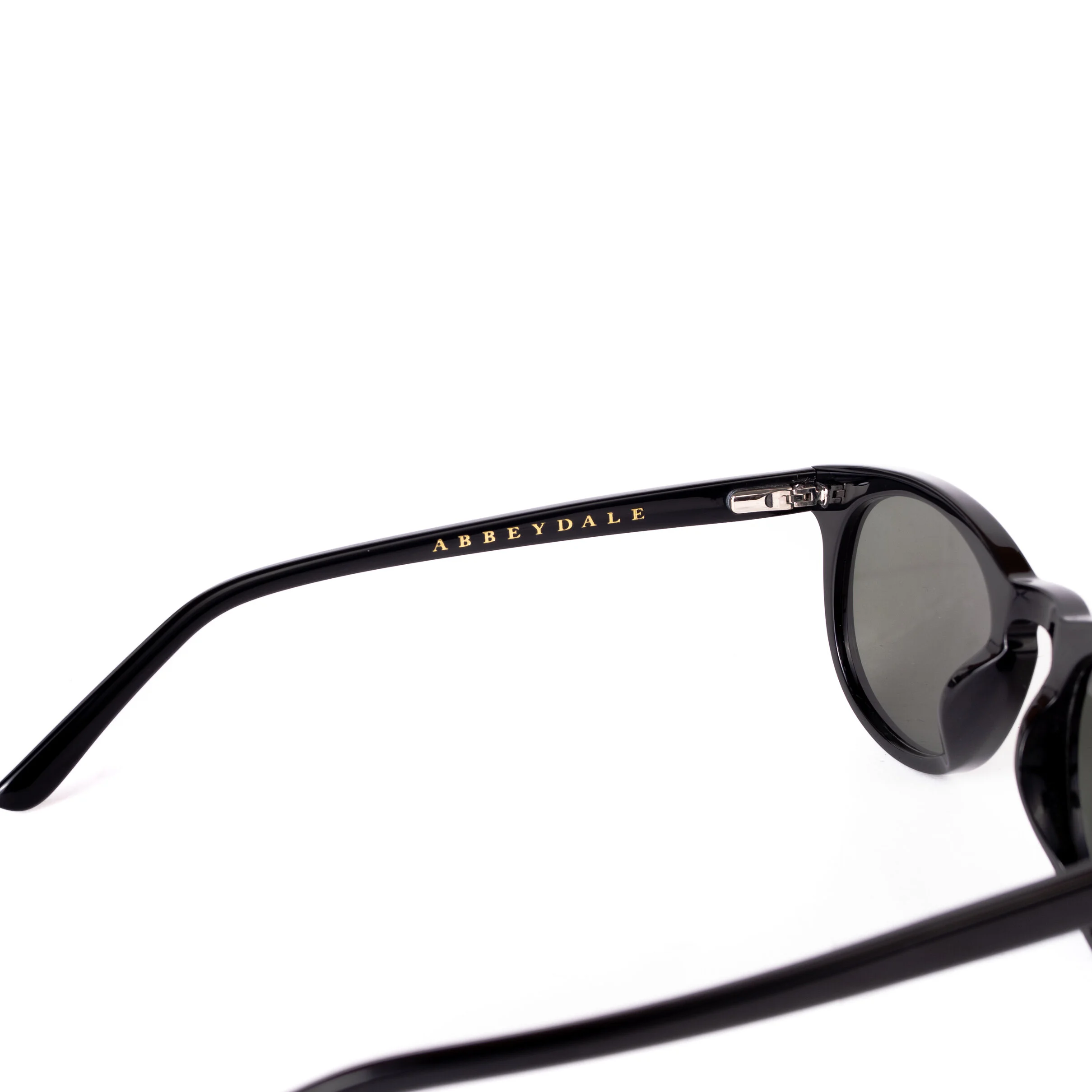 AB_10092020_Glasses-3.jpg