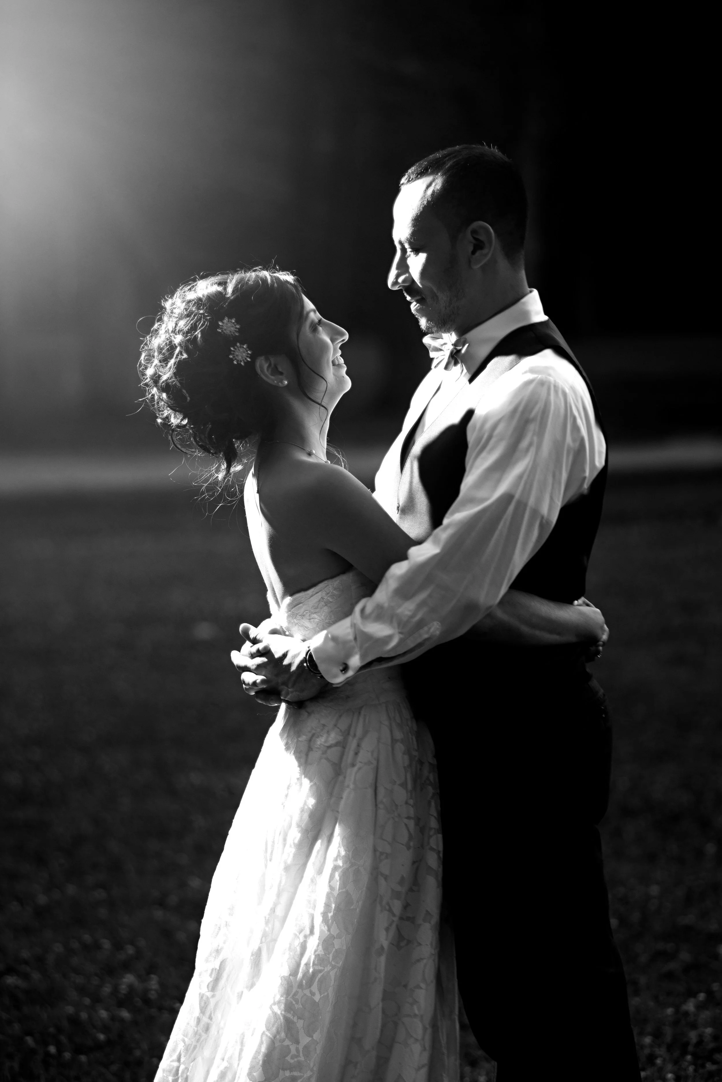BW Martha & Tony_235.jpg