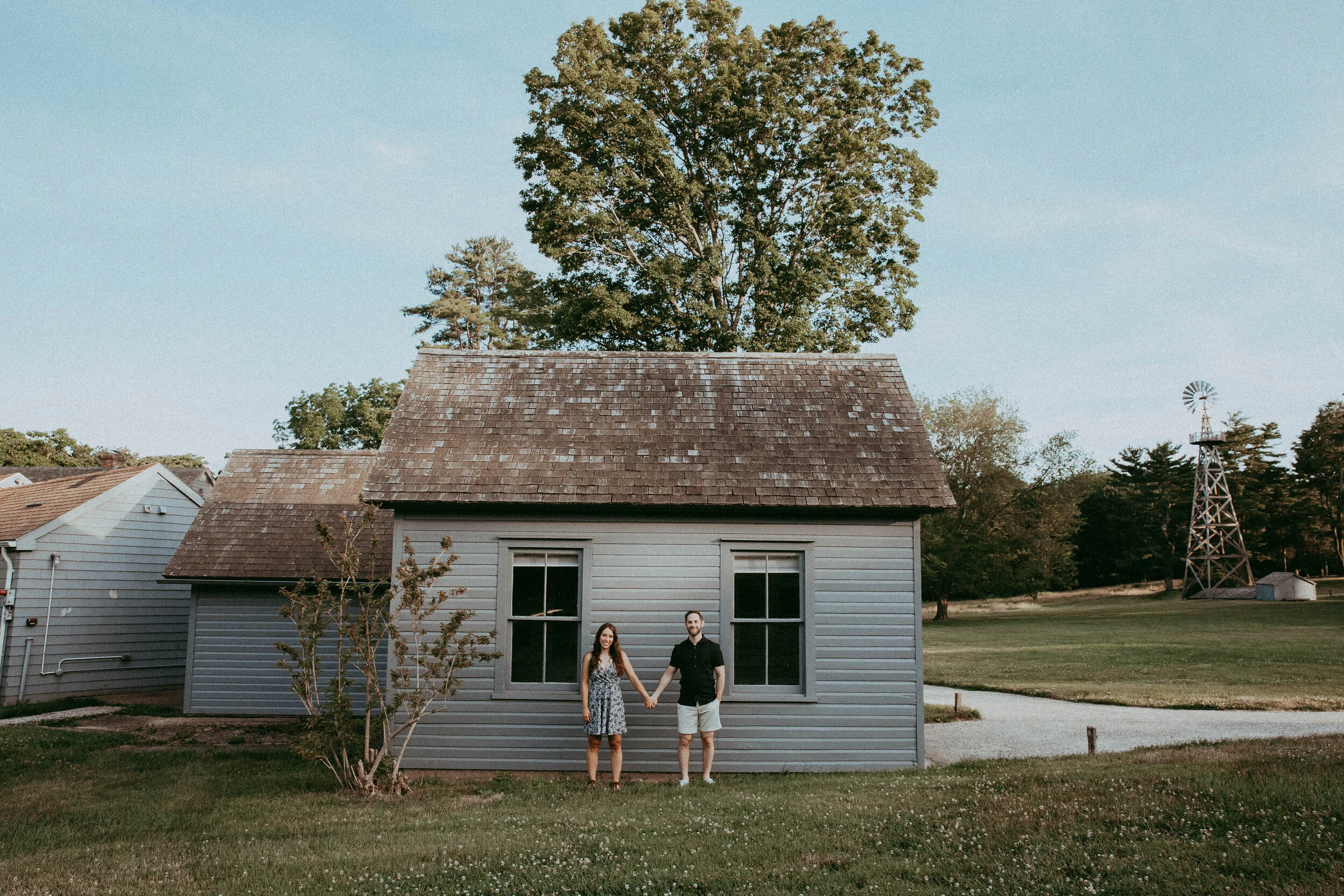 Jenna &amp; Dan: Engagement Shoot at Sagamore Hill