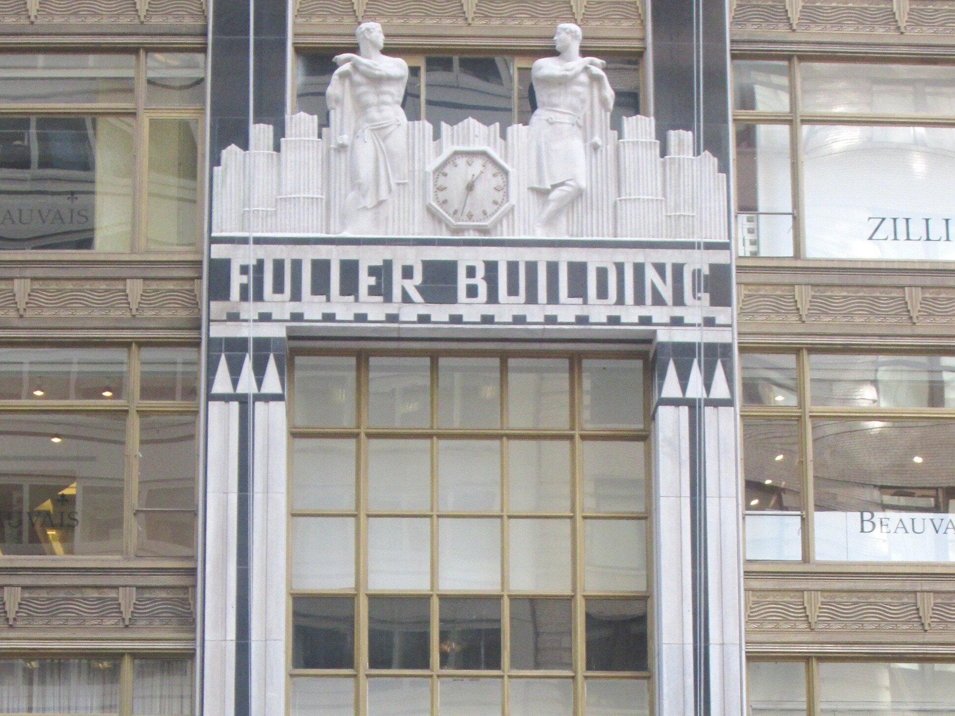Fuller_Building_41_East_57th_Street_entrance.jpg