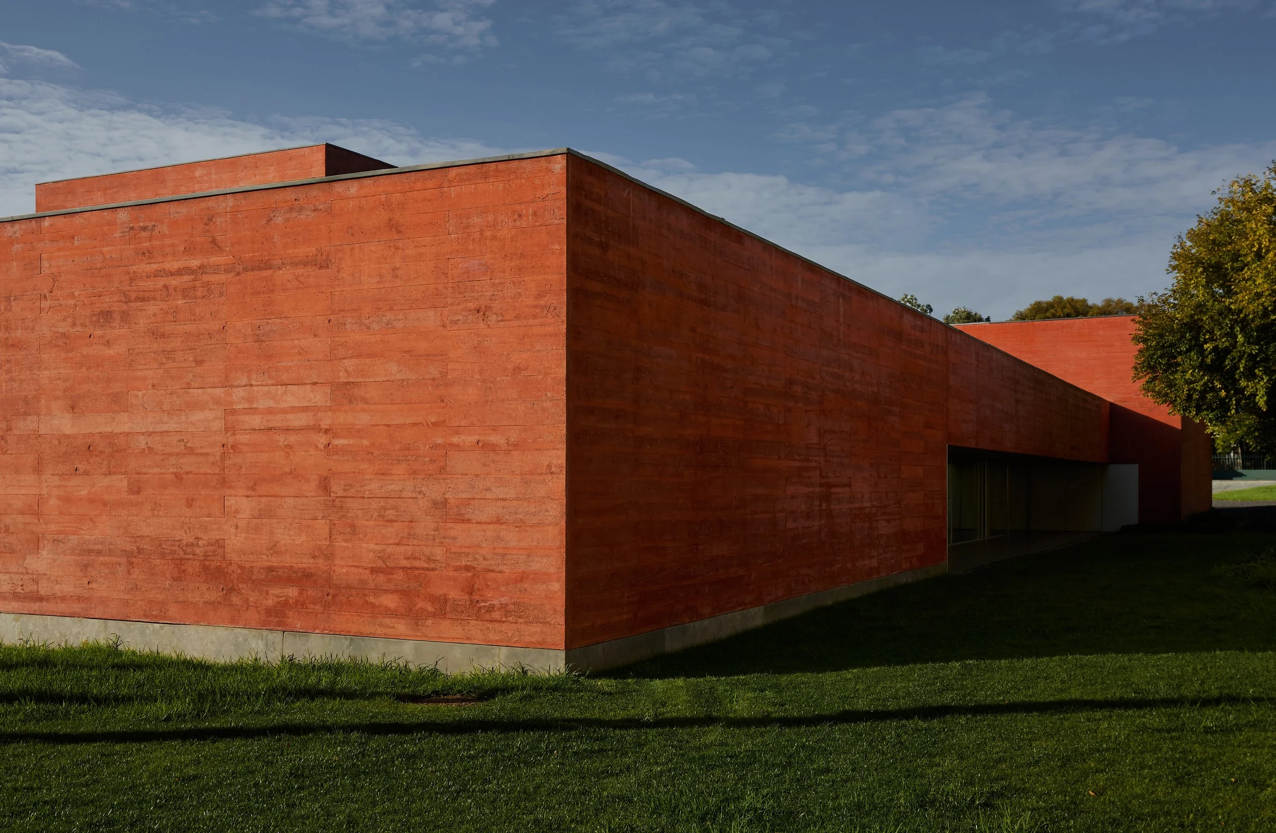 Architectural photography of Casa Paula Rego in Lisbon by Christoph Musiol