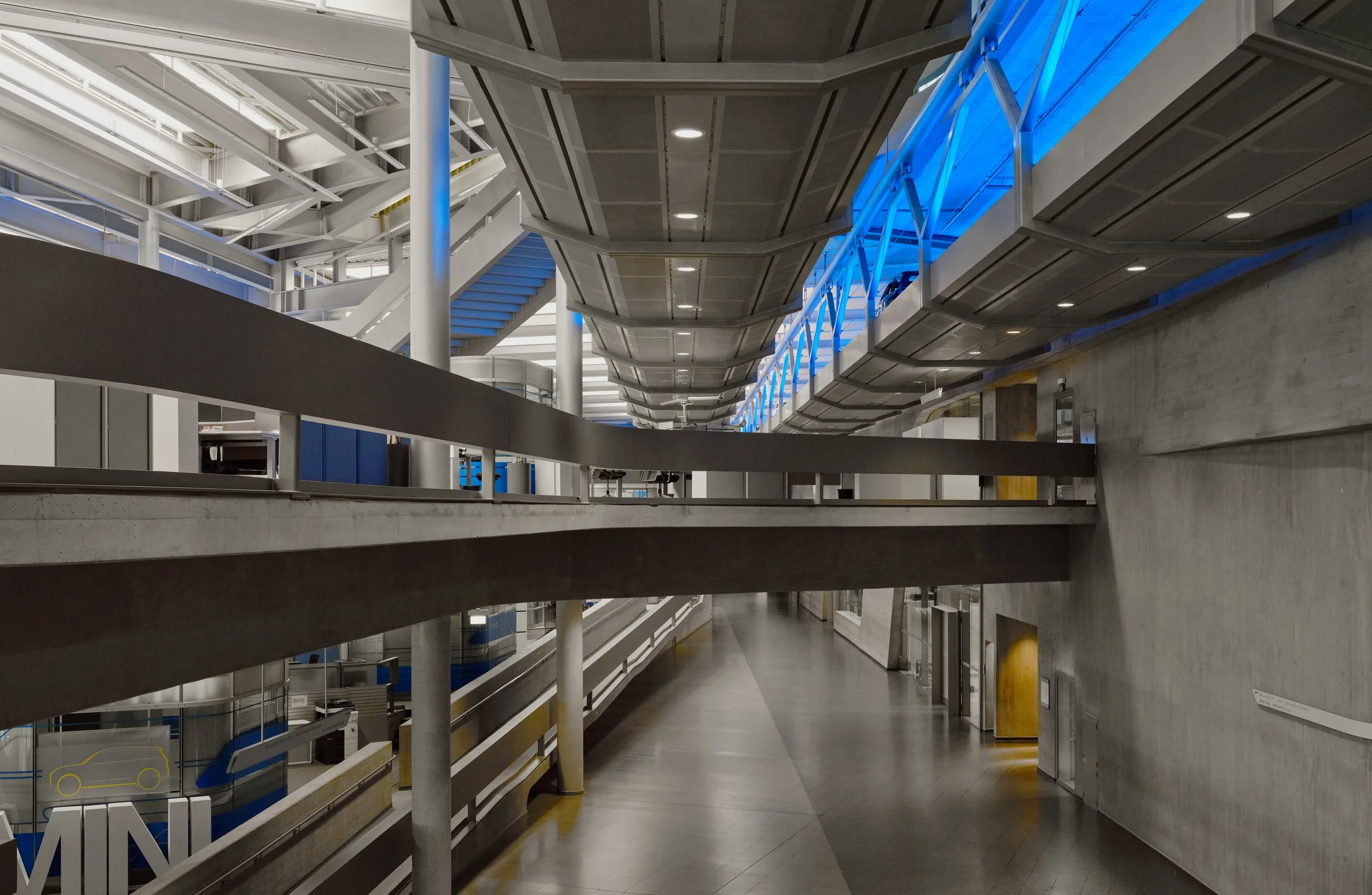 Architectural photography of the BMW Headquarter in Leipzig by Christoph Musiol