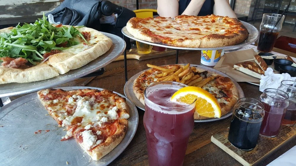 2021 Chicago's Top 10 best Pizza restaurant, Top 10 Rooftop — Back Seat