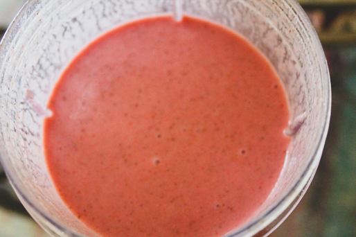 smoothie-blended-top-view.png