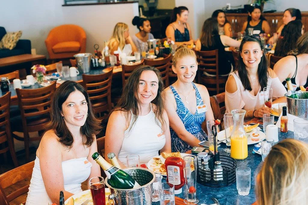 Find Brunch Gals That Brunch