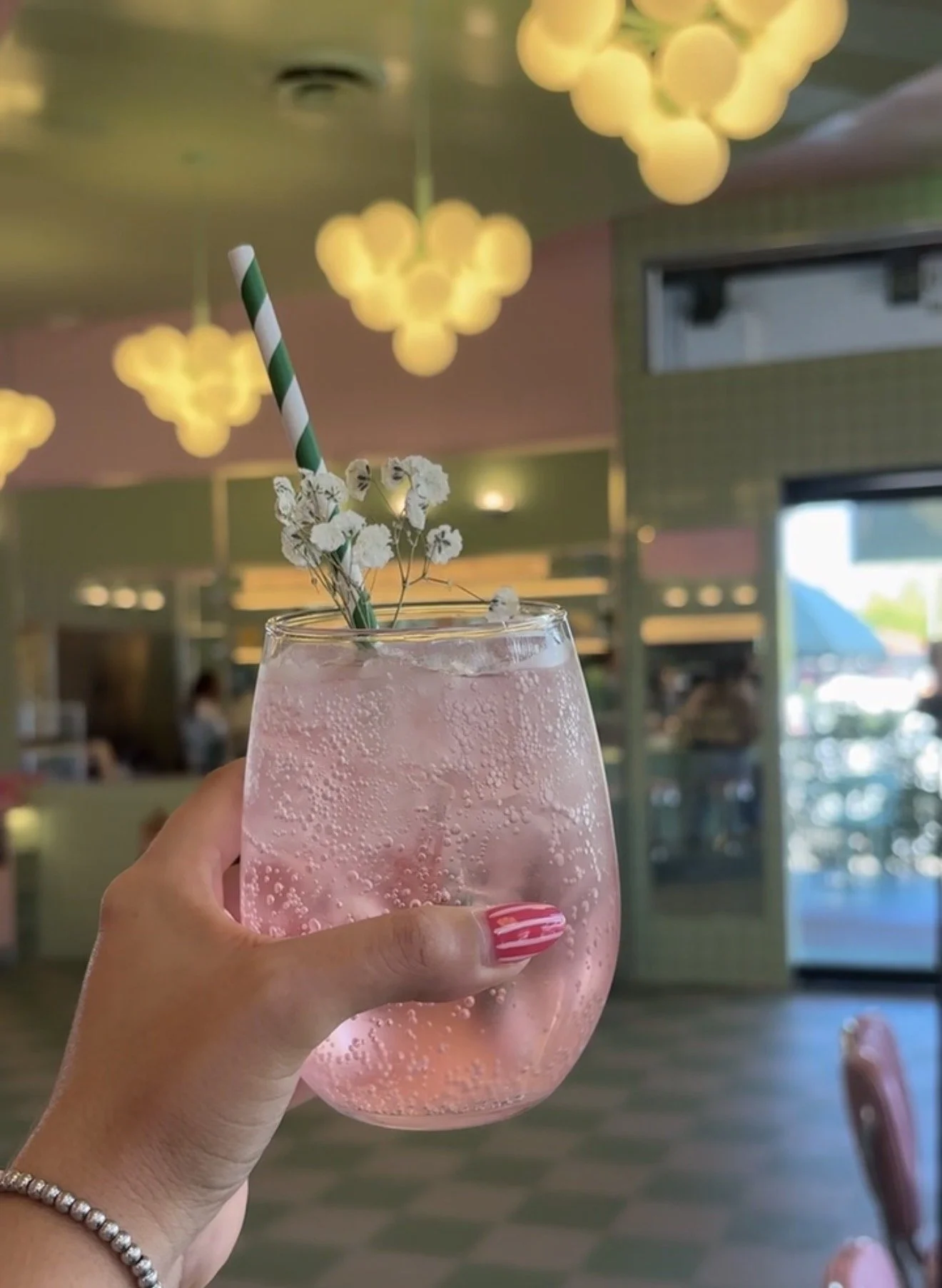 Coffee Dose Encinitas review by Gals That Brunch Club | san diego mocktails