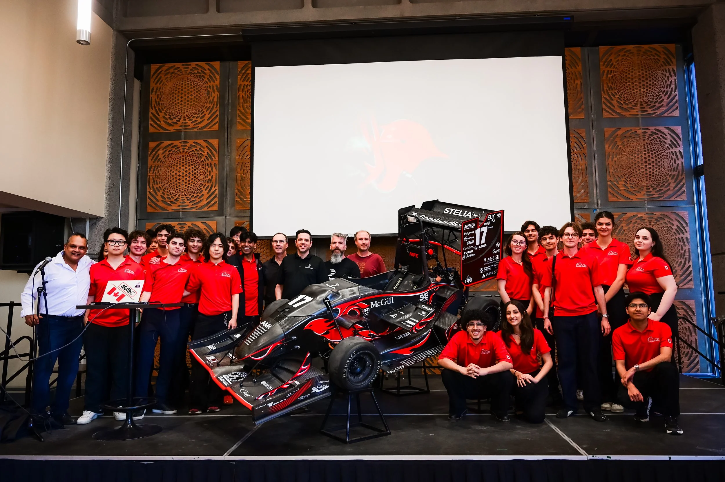 unveiling group.JPG