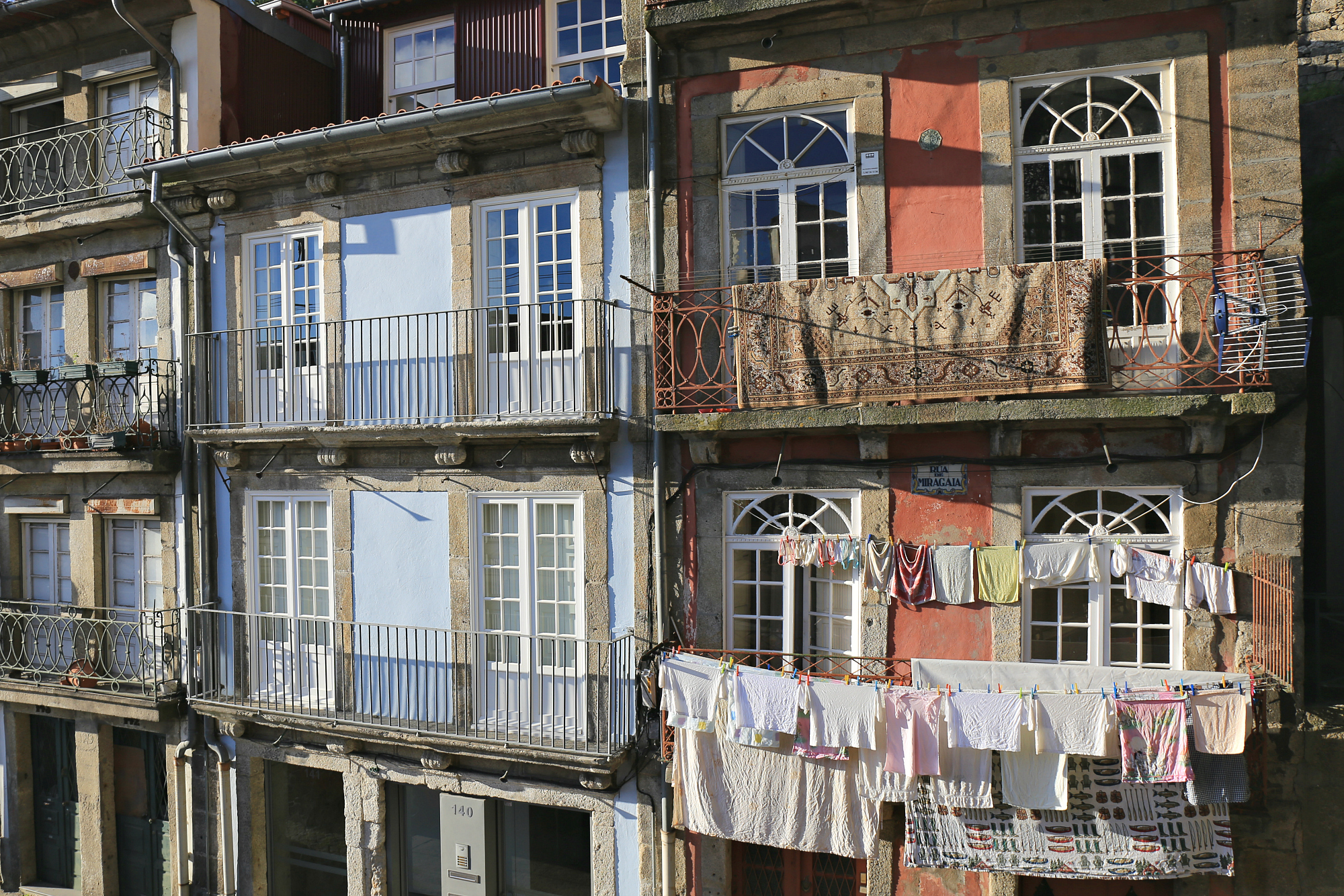 Credit: Hiro Location: Porto, Portugal.