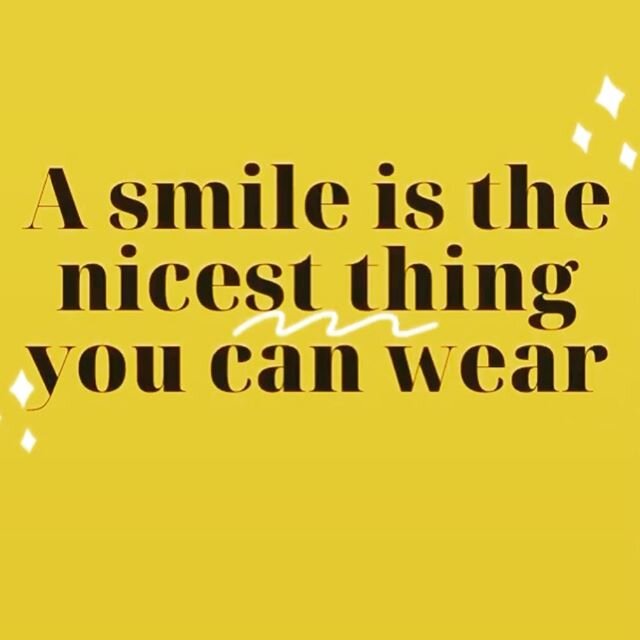 Happy Friday 😁#smile #brightsmilingfutures #mypdsmile #westernspringsorthodontist