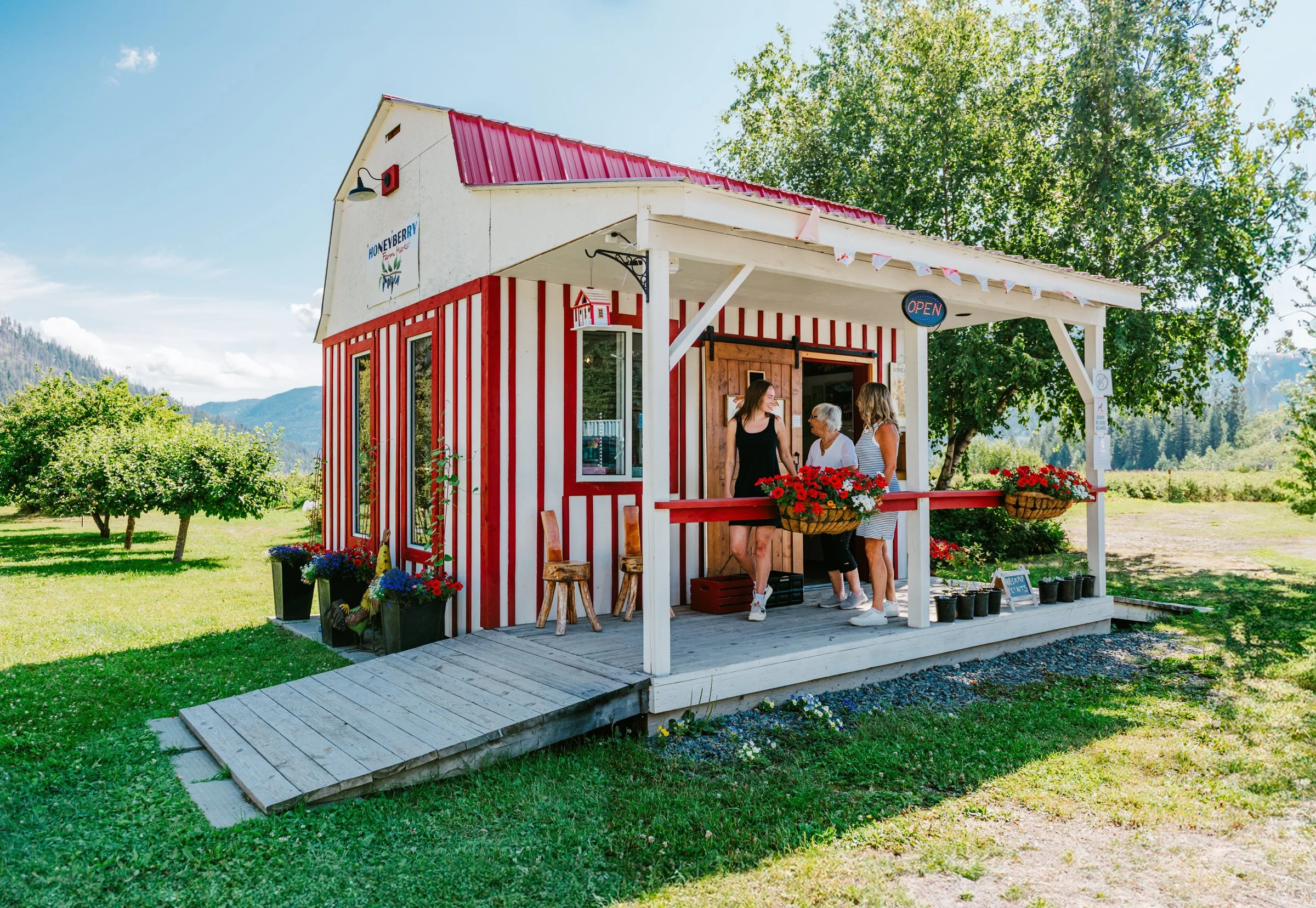Aug4-TSP-HideAway-1.jpg