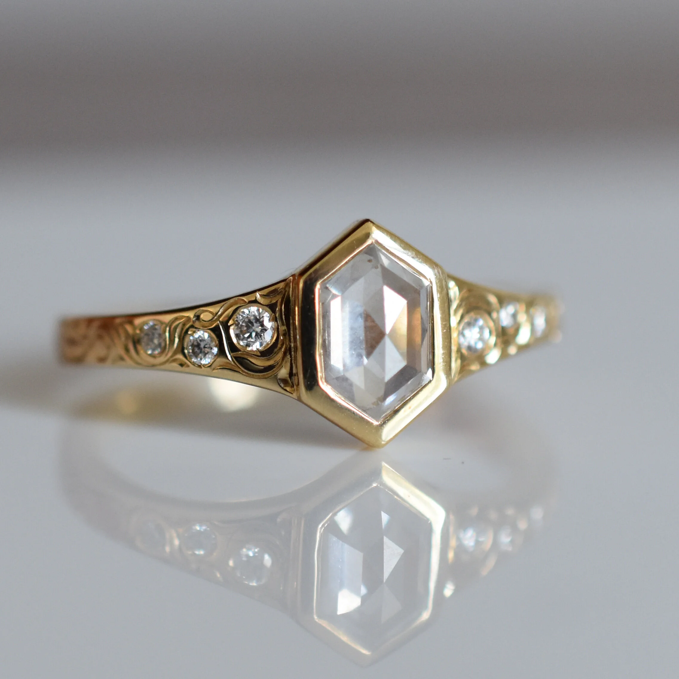 wren indoor light 3_4 view .jpg