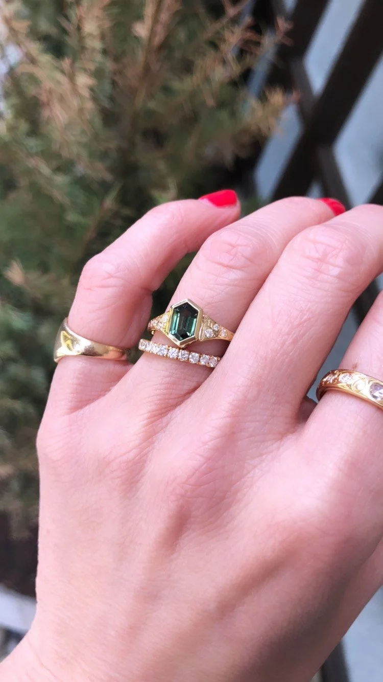 green wren finger.jpeg