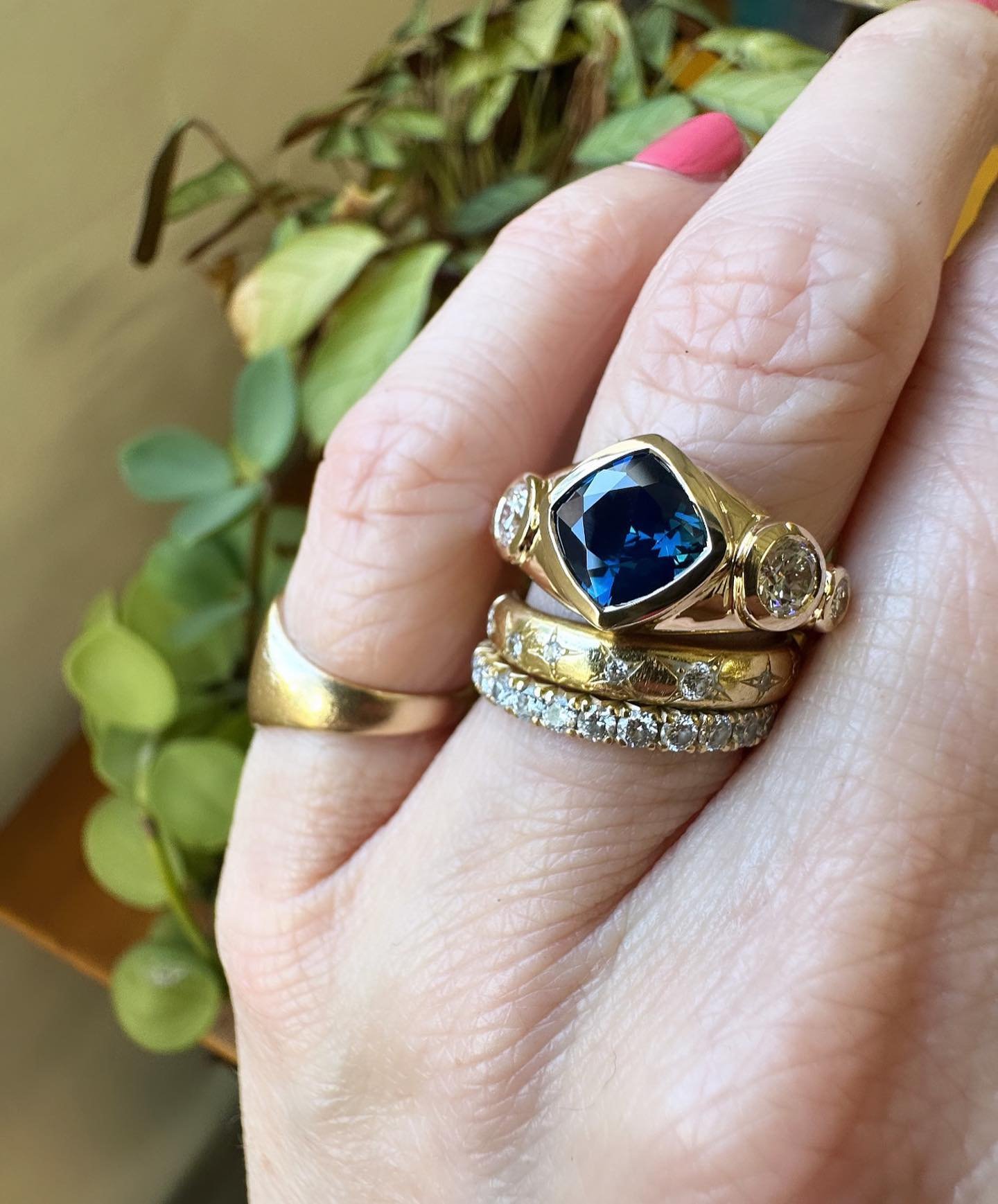 Custom ring made with Heirloom diamonds ✨✨✨My client reached out and wanted me to make her a ring using the diamonds from her grandmother&rsquo;s ring. She also wanted a blue centre stone and I just happened to have come home from Tucson with this in