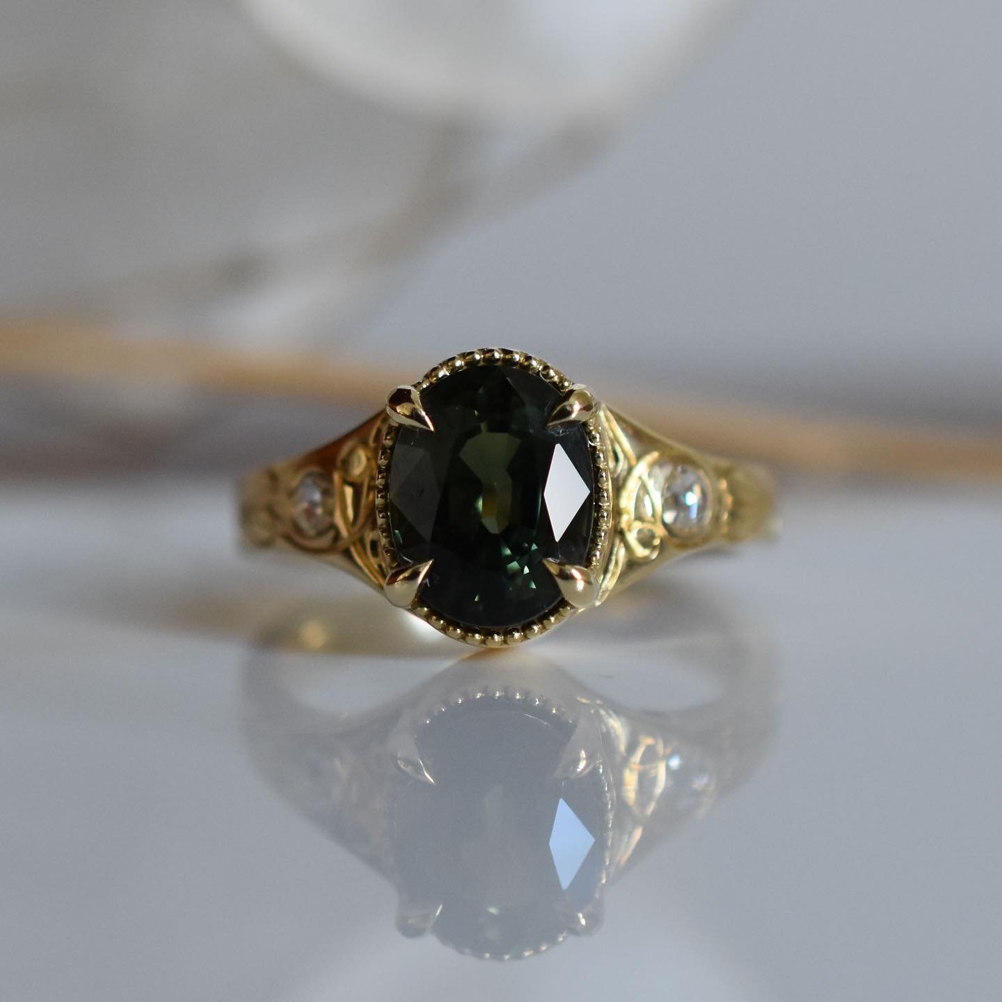 ✨Ivy ✨✨ 2.83ct green sapphire coming very soon to my website. 
Until then, if you are interested, please DM. She&rsquo;s soooooooooooo pretty!
.
.
.
#greensapphires #green #handengraved #vintageinspired #antiqueinspired #vancouvercustomgoldsmith