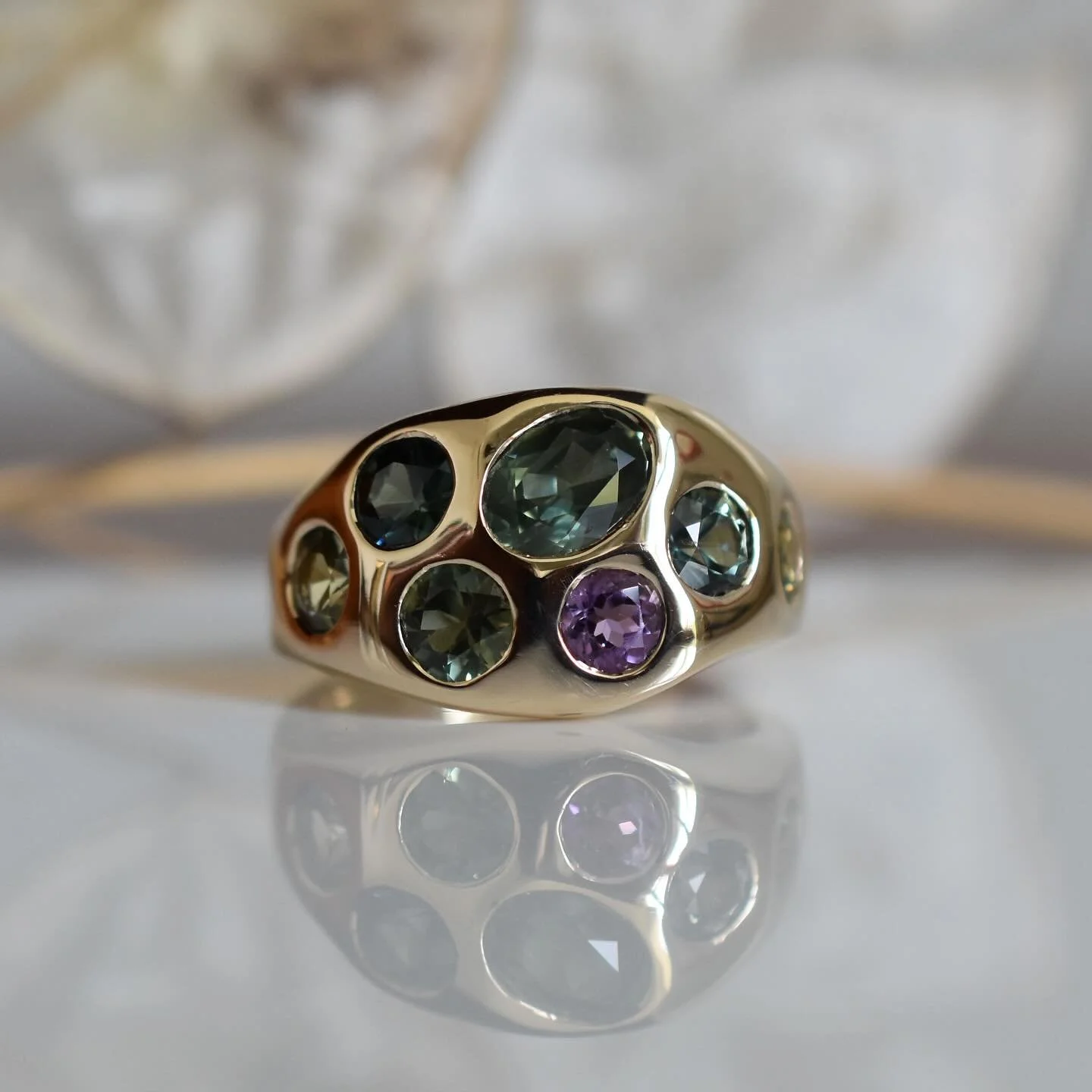 Ultra special custom order for one of my long time besties Laura. Laura lives in Australia, but luckily visits often. When she was back last year she dropped off these beautiful Australian origin sapphires with me. Laura is a super talented artist an