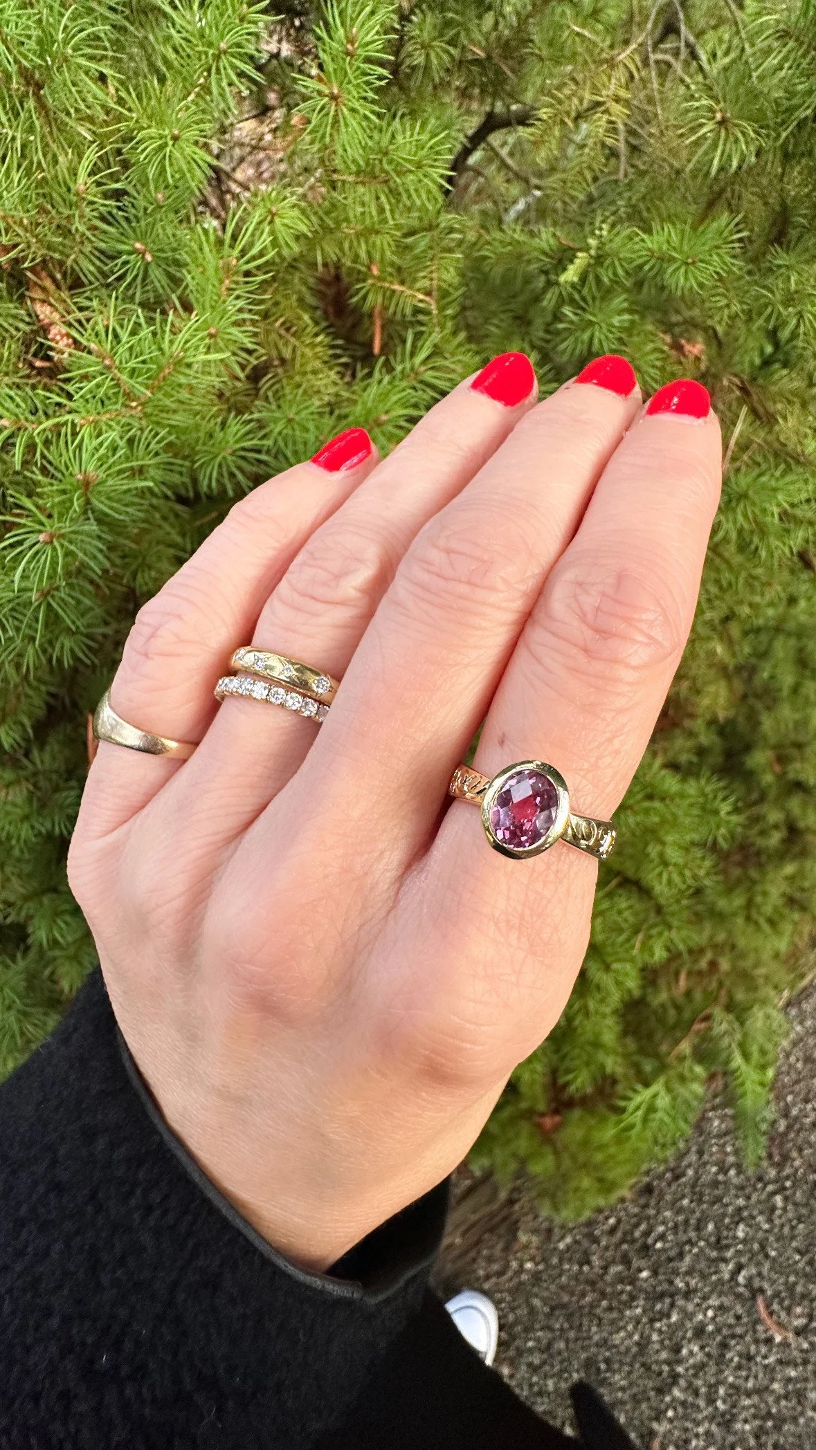 vivian hand pic 2.JPG