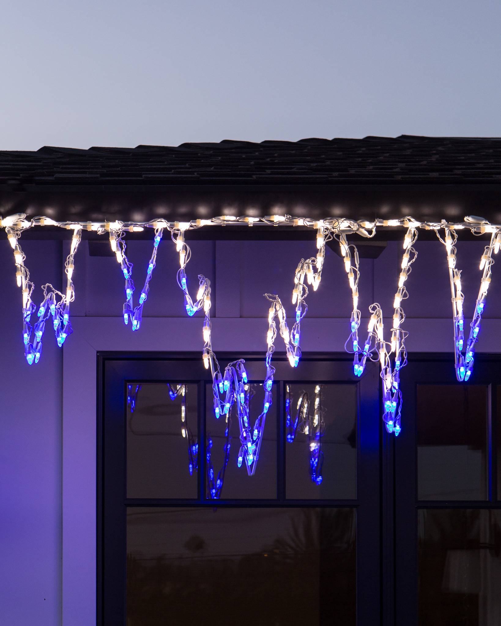 CDL-1641002_White & Blue Glacier Simplistix Lights_SSC-2.jpeg
