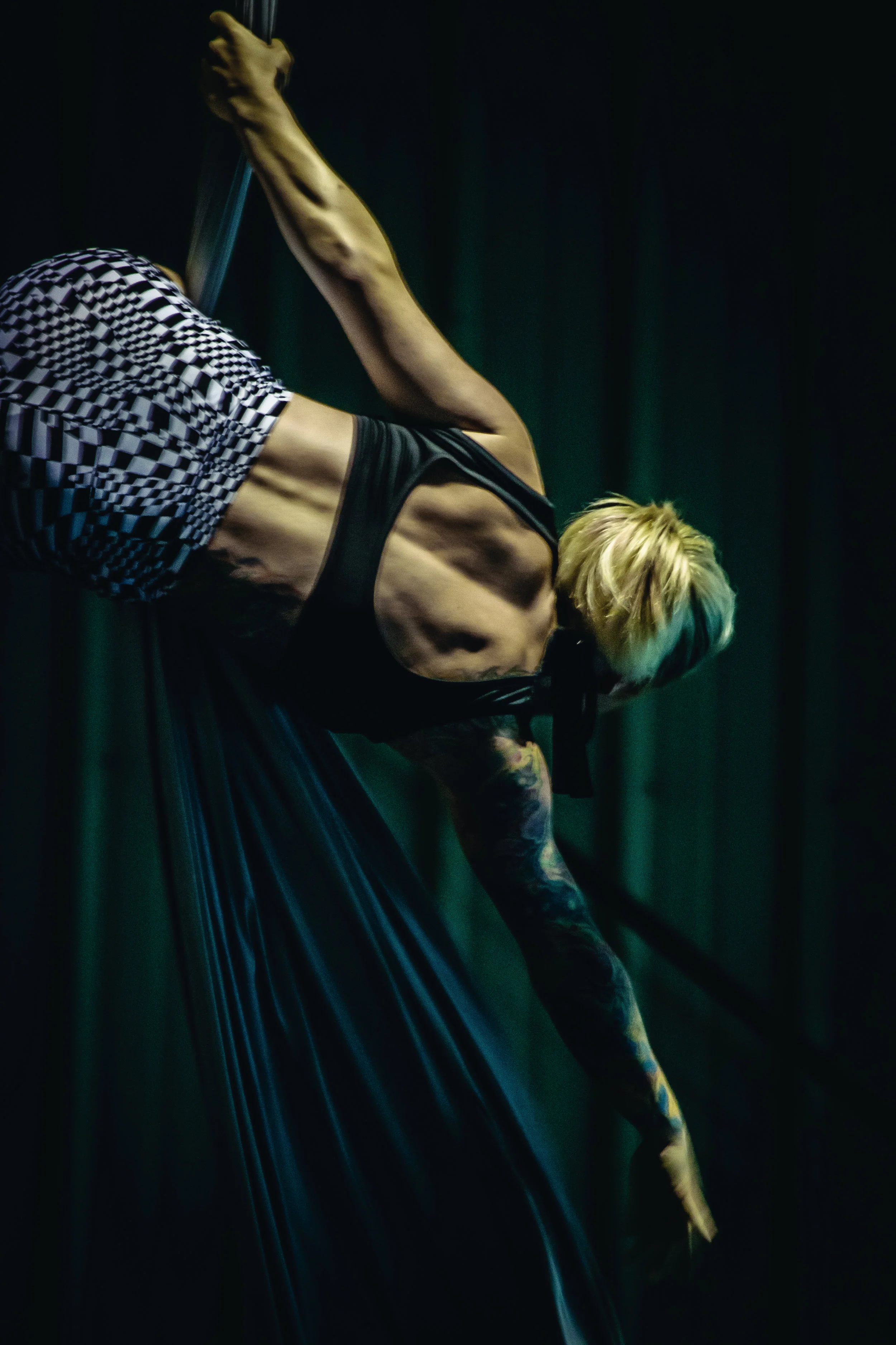 Performance-33.jpg