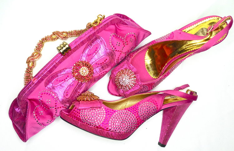 Sales in Women Matching Shoes and Bag Set Italian