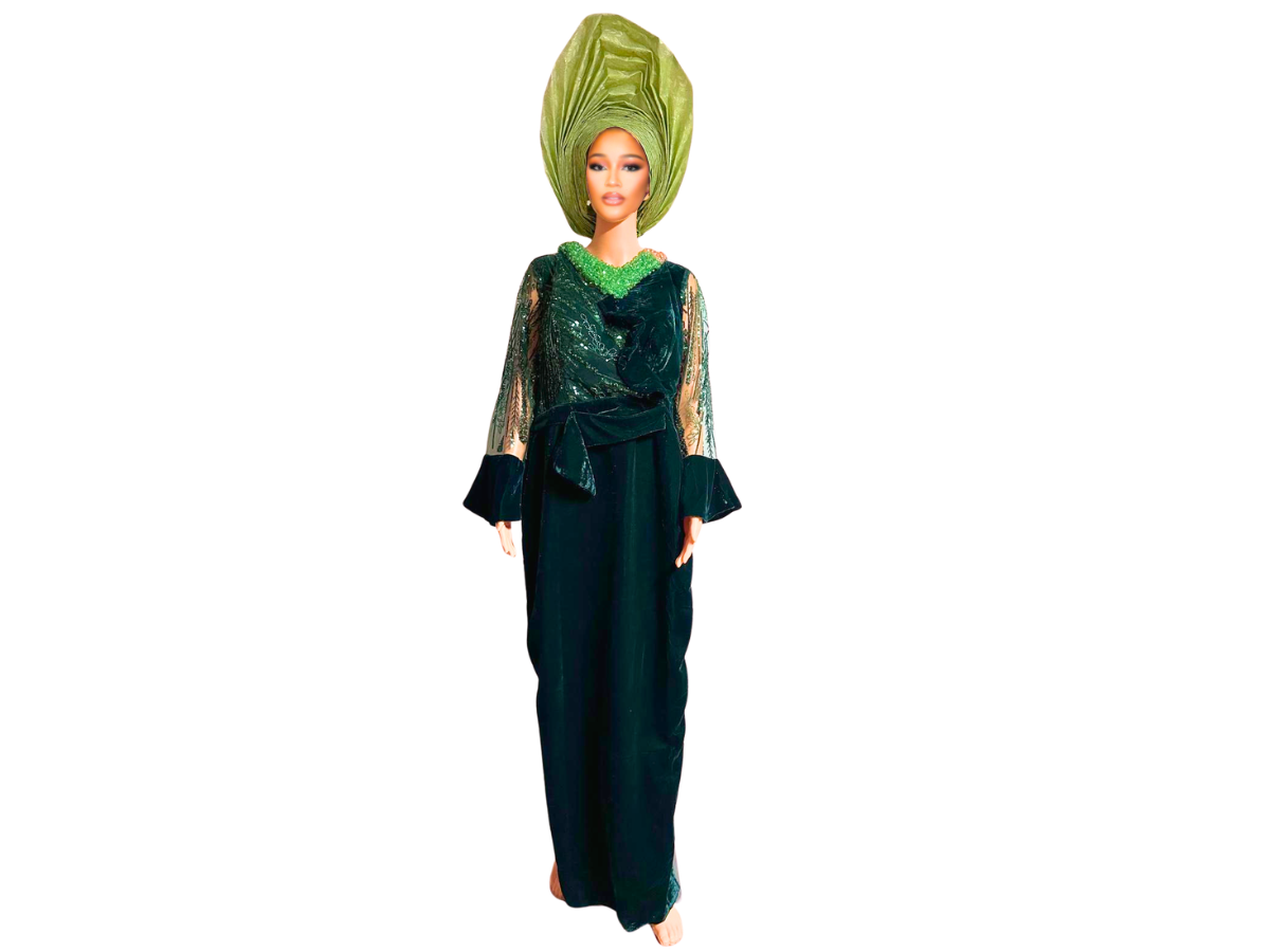 EMERALD ENCHANTMENT LACE SLEEVE GOWN