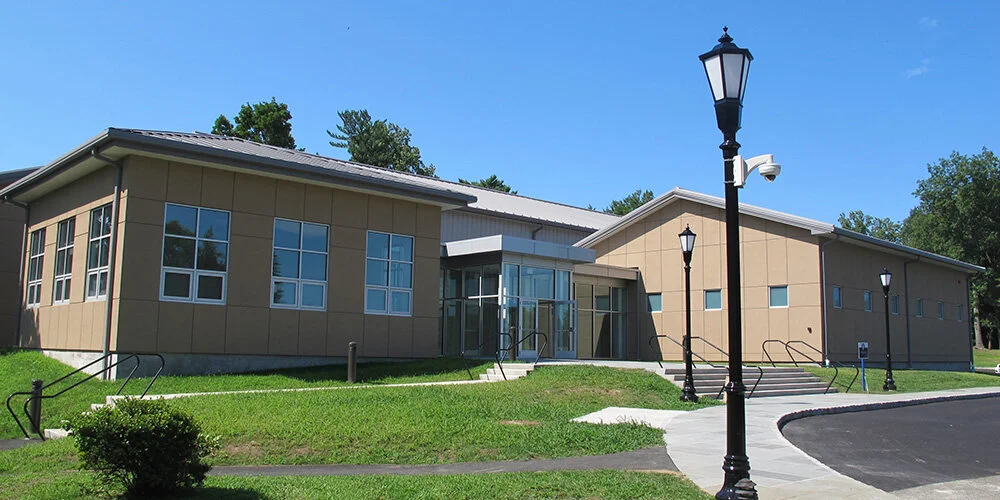athletic-center-new-york-metal-building-contractor-schoolholy3.jpg