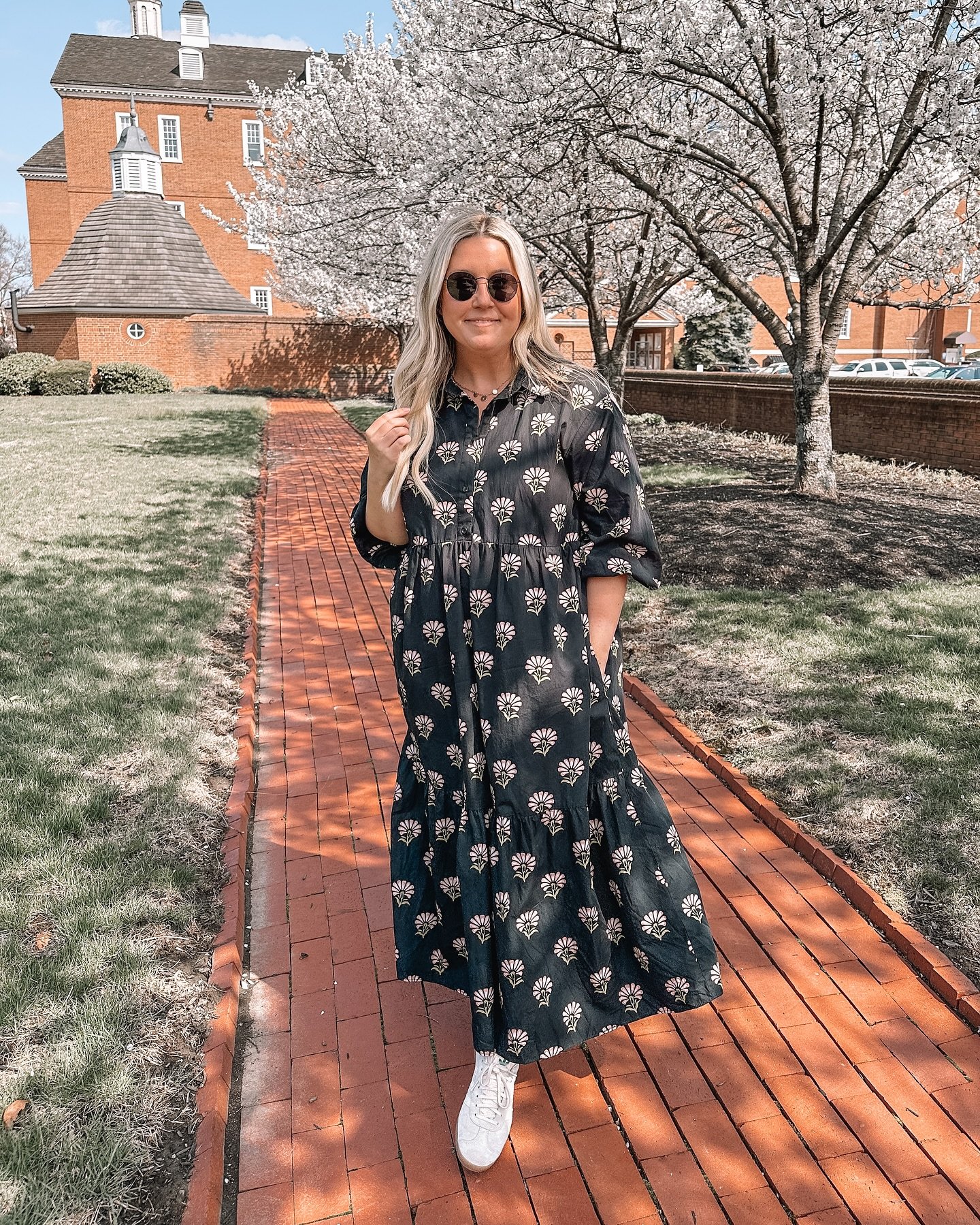 Spring is in bloom. 🌷

April is always a time when I think about sustainability and one of the easiest ways I&rsquo;ve found to reduce my personal consumption is through my @nuuly subscription.

Each month I select six pieces from their easy-to-navi
