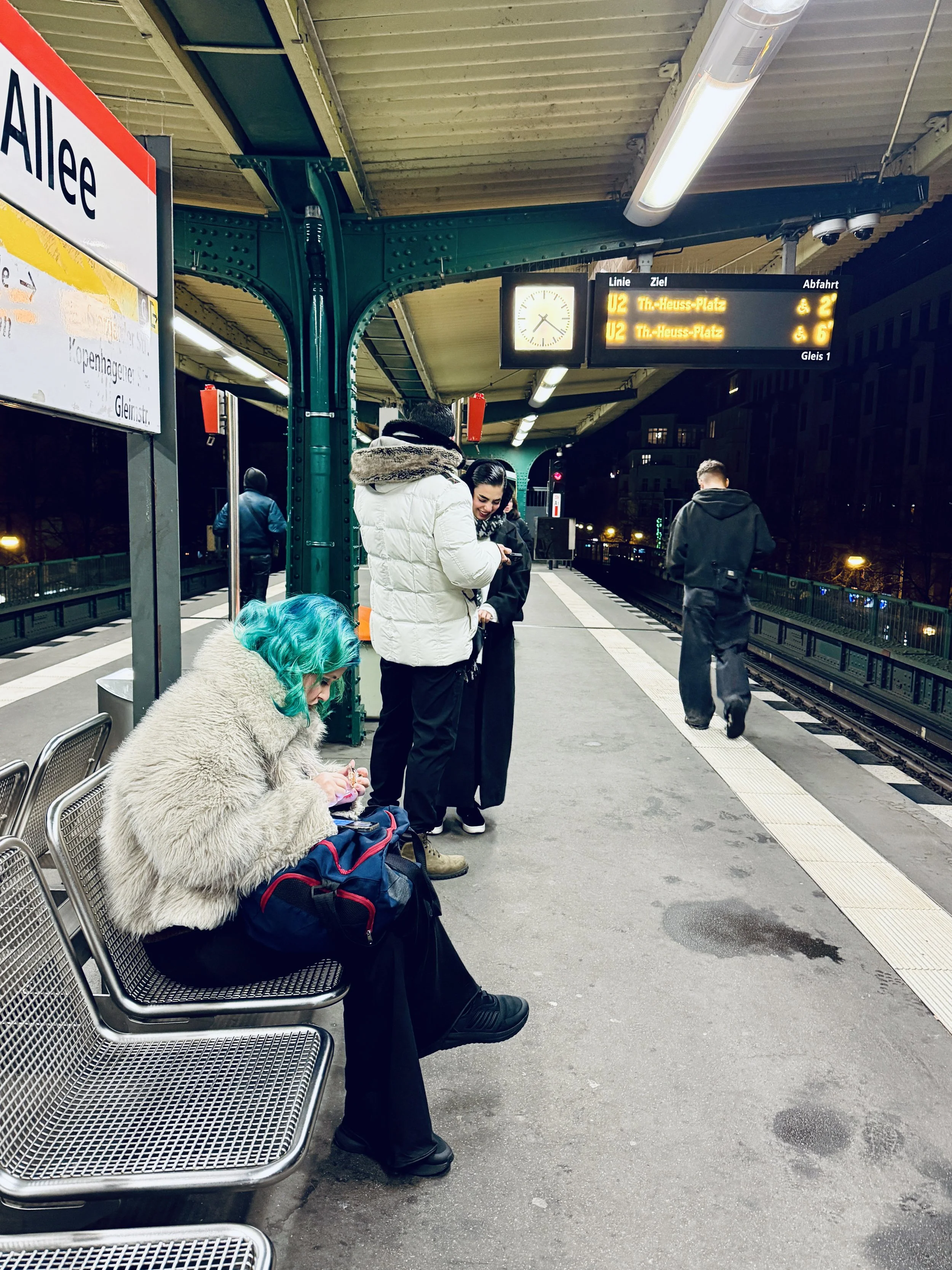  U Bahn Platform, Schönhauser Allee, Berlin 