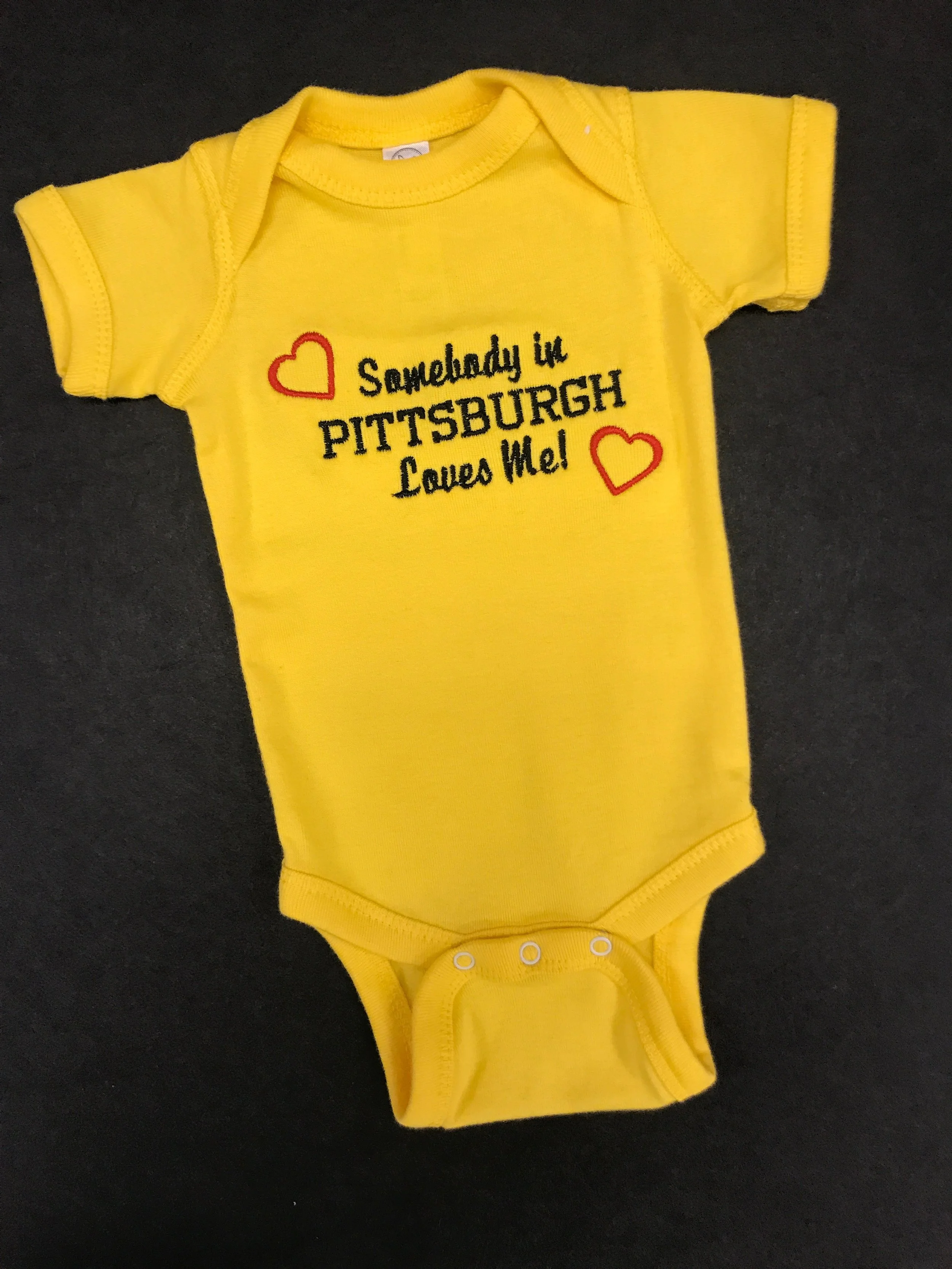 Somebody in Pittsburgh Loves Me Infant Toddler Bodysuit