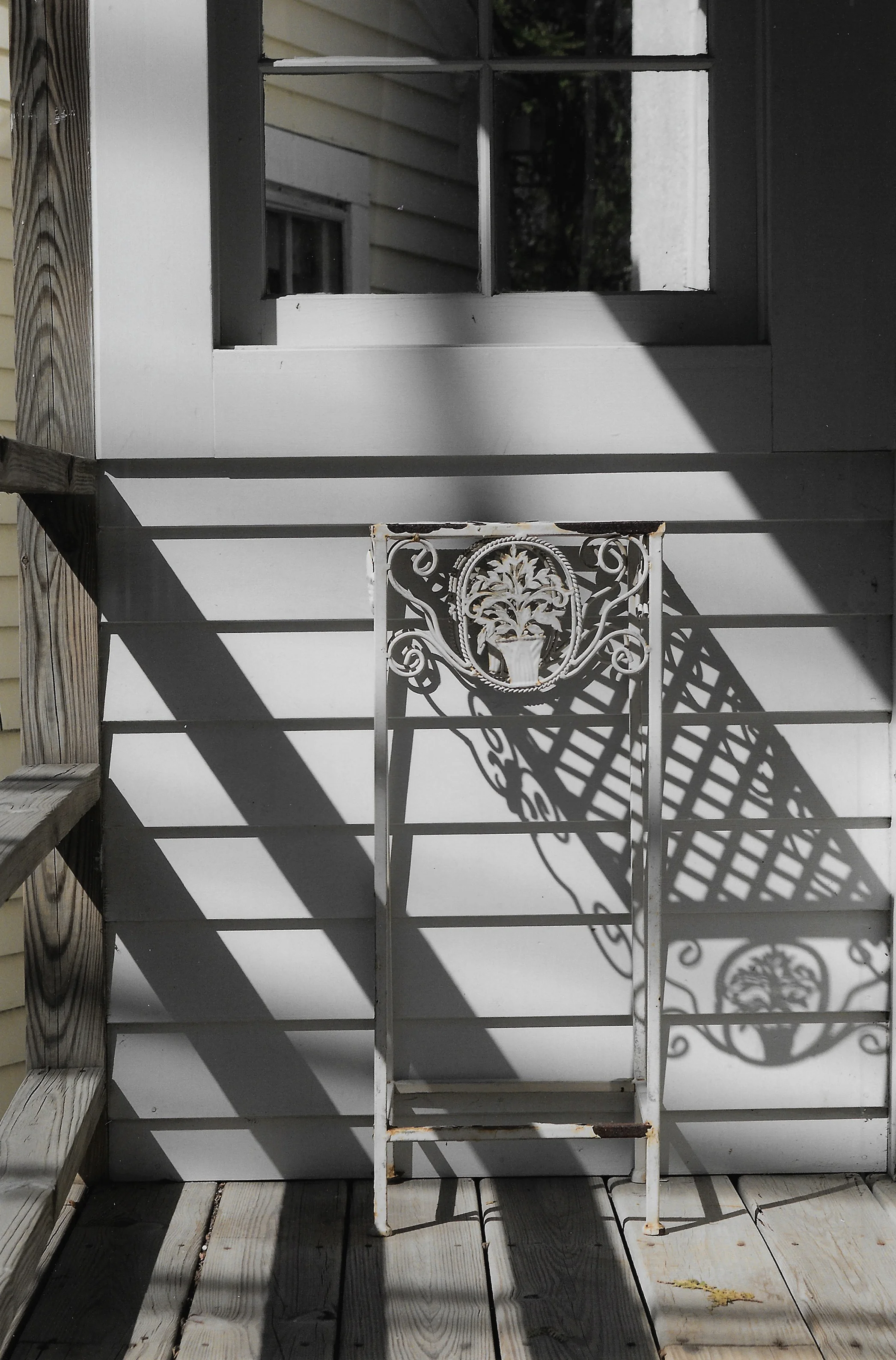 LinearShadow.jpg