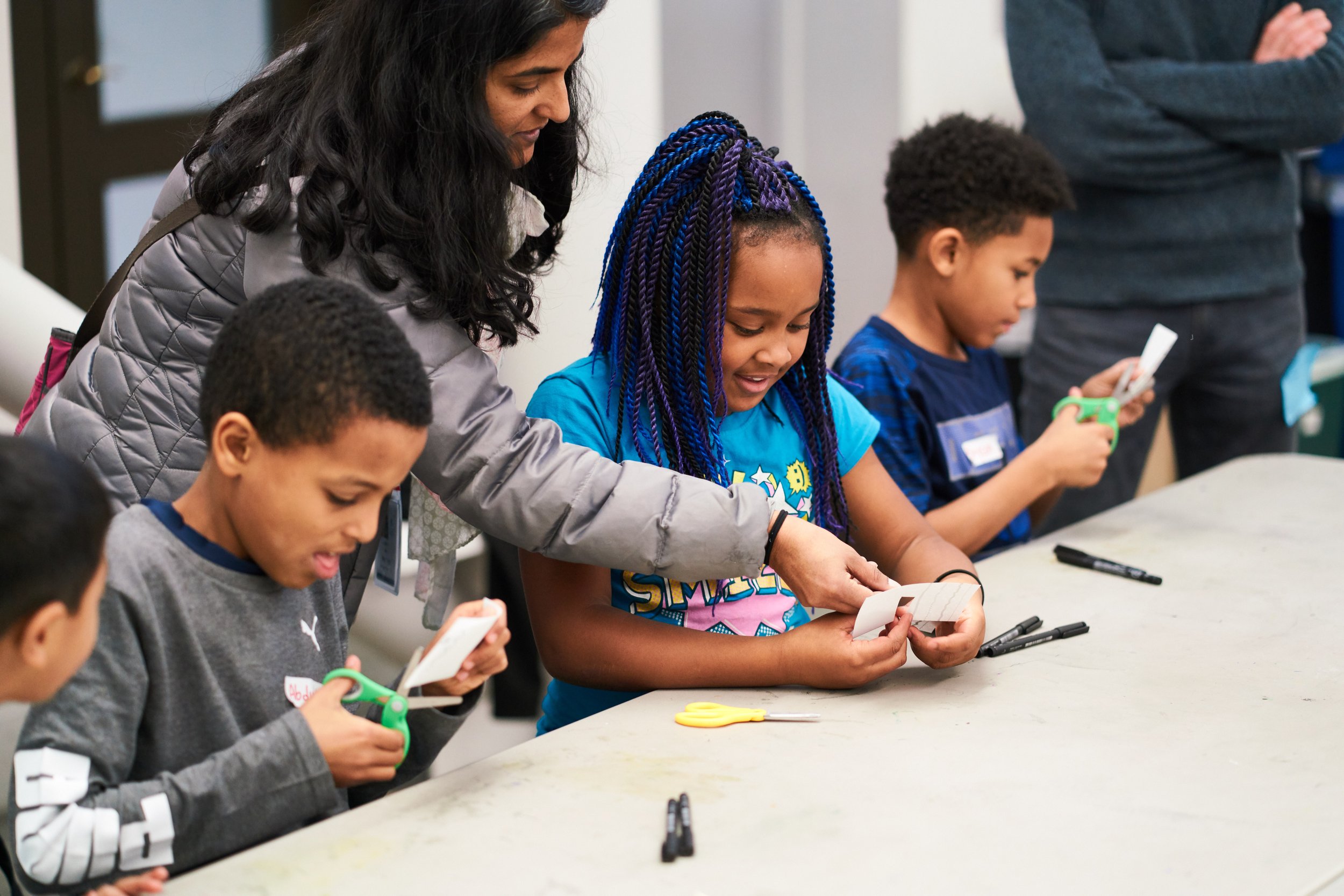 20181213_Students at the Frye_0232.jpg