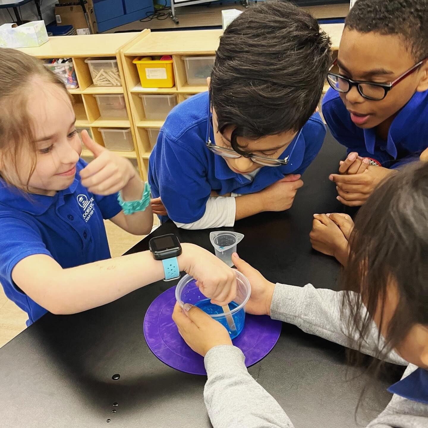 This #WonderfulWednesday is dedicated to our young Brooklyn RISE scientists who have been busy exploring scientific concepts during hands-on science investigations! 👩🏽&zwj;🔬🧑🏽&zwj;🔬
.
Our second graders have been learning about states of matter