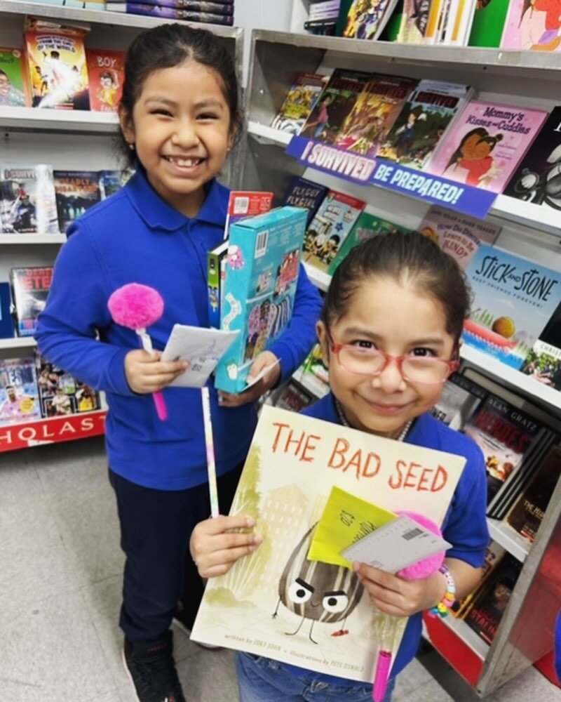 This #WonderfulWednesday is feeling extra wonderful because it&rsquo;s @scholastic Book Fair week at Brooklyn RISE! 🥳
.
This week all students are given some RISE Scholastic Bucks for shopping at the book fair and we love to see them thoughtfully ch