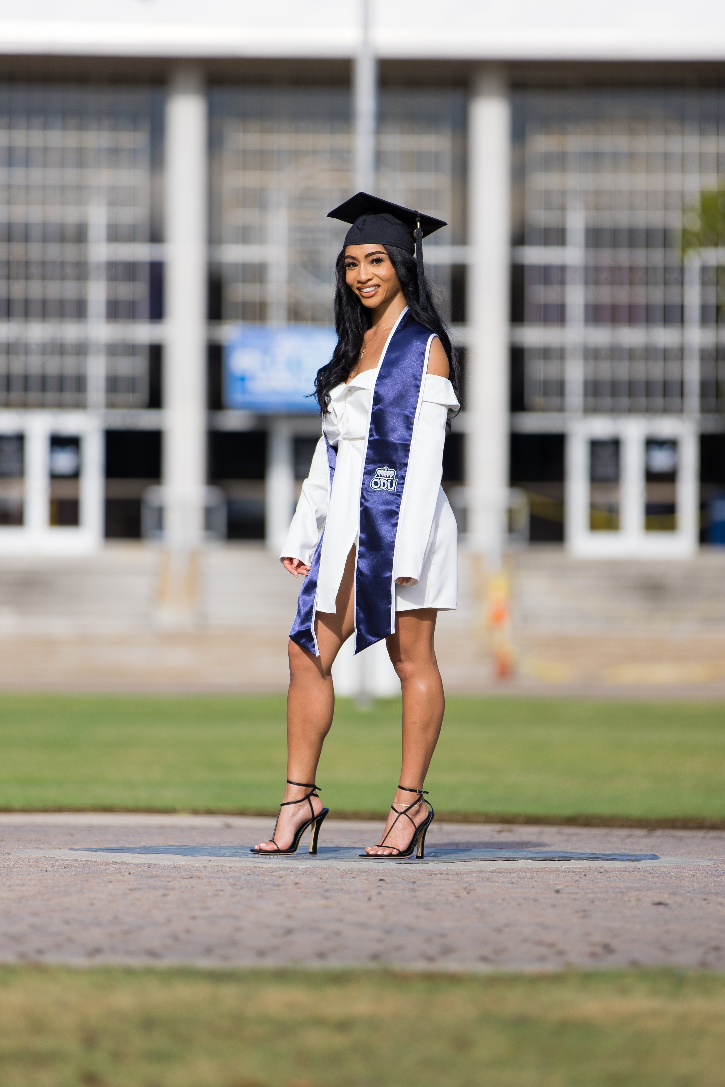 Liza Graduation Photos12.jpg