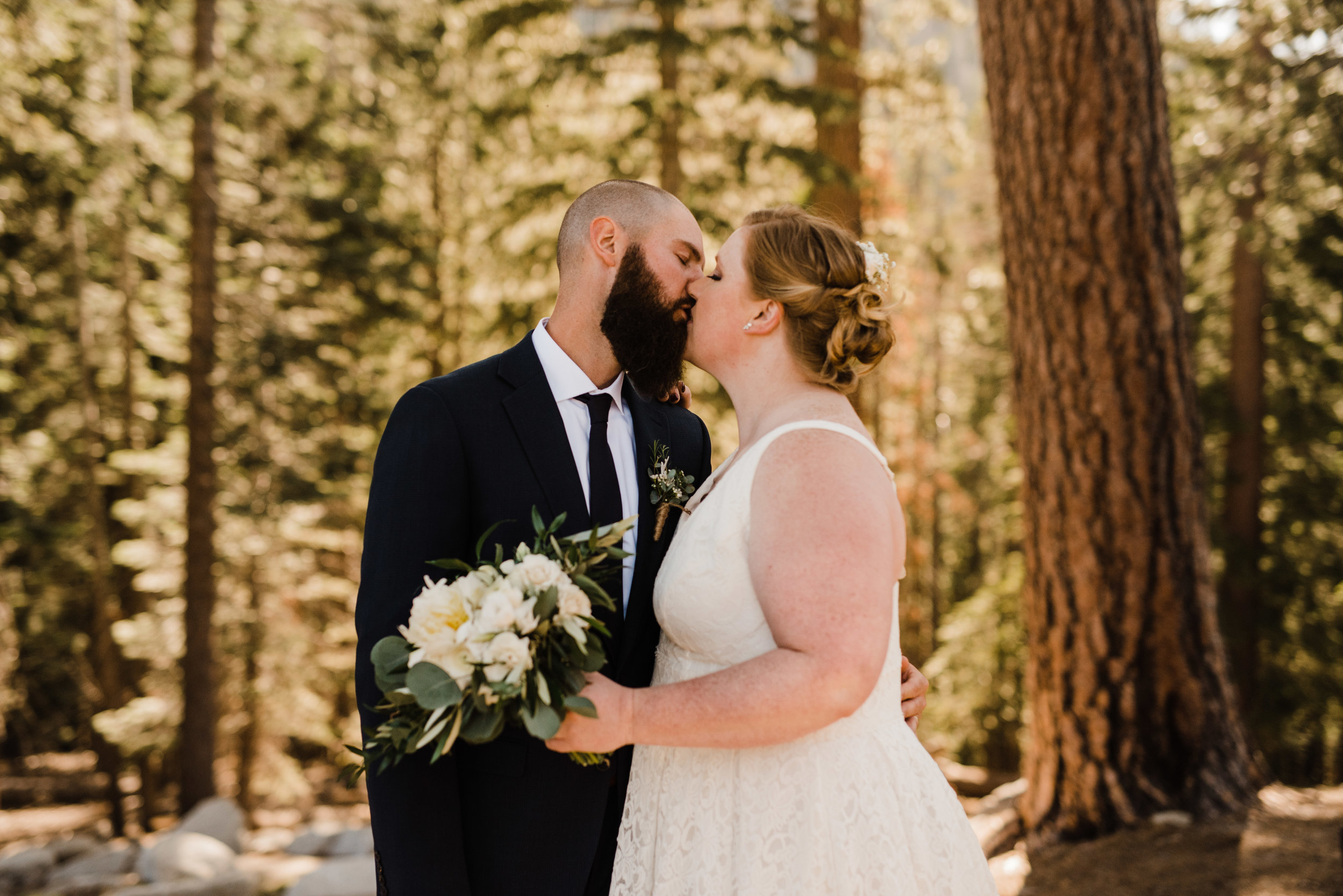 Summer Bride and Groom at Yosemite National Park