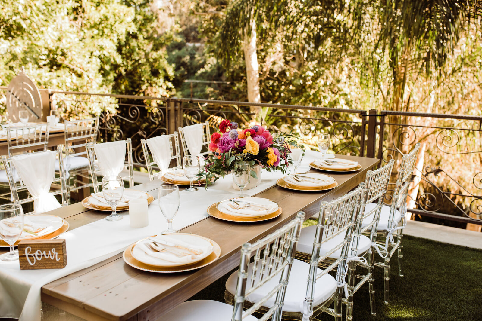 Bright Florals and Gold Place Settings at Houdini Estate Summer Wedding in Los Angeles | | photo by Kept Record | www.keptrecord.com