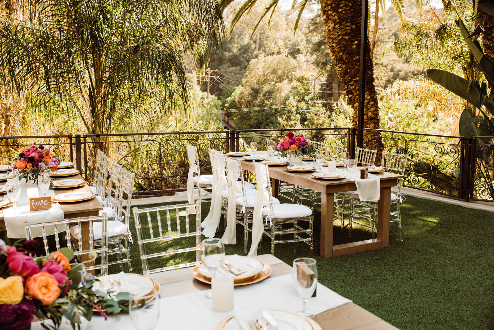 Summer Wedding Reception Tablescape at Houdini Estate | | photo by Kept Record | www.keptrecord.com