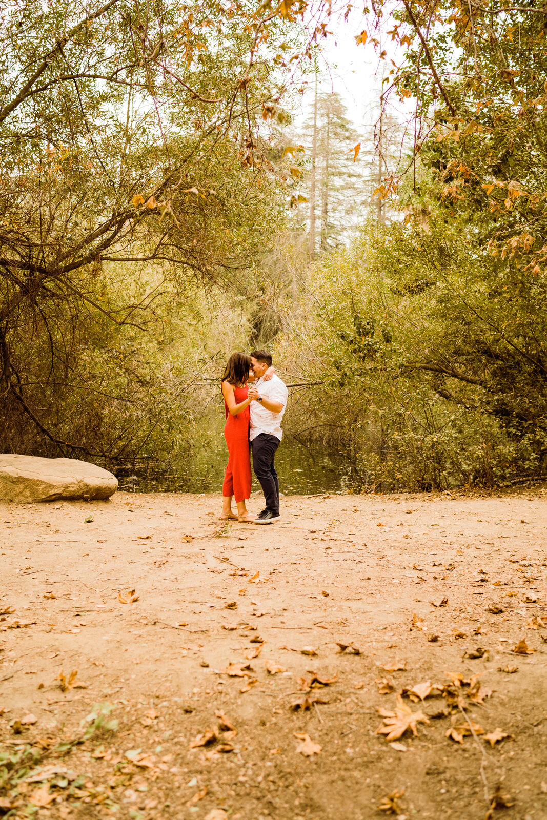 Couple dancing at Franklin Canyon Park
