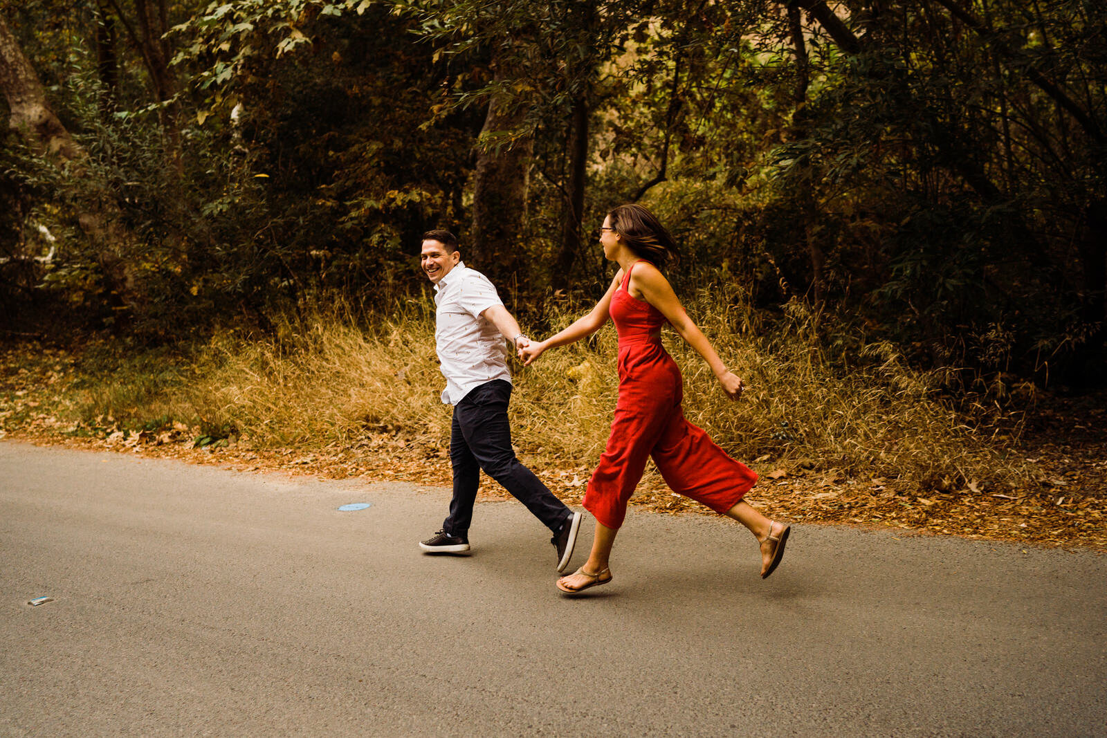 Happy engagement photos at Franklin Canyon Park 