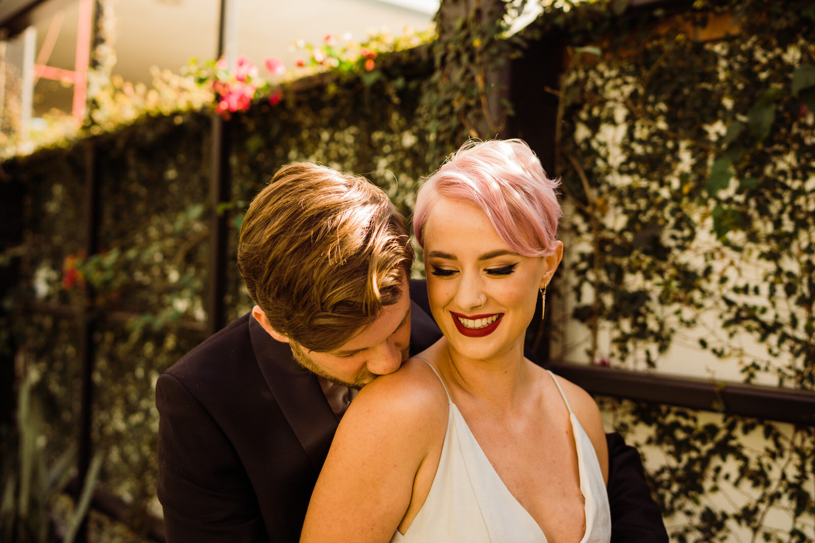 romantic, cute photos of couple at Hotel Figueroa modern feminist wedding