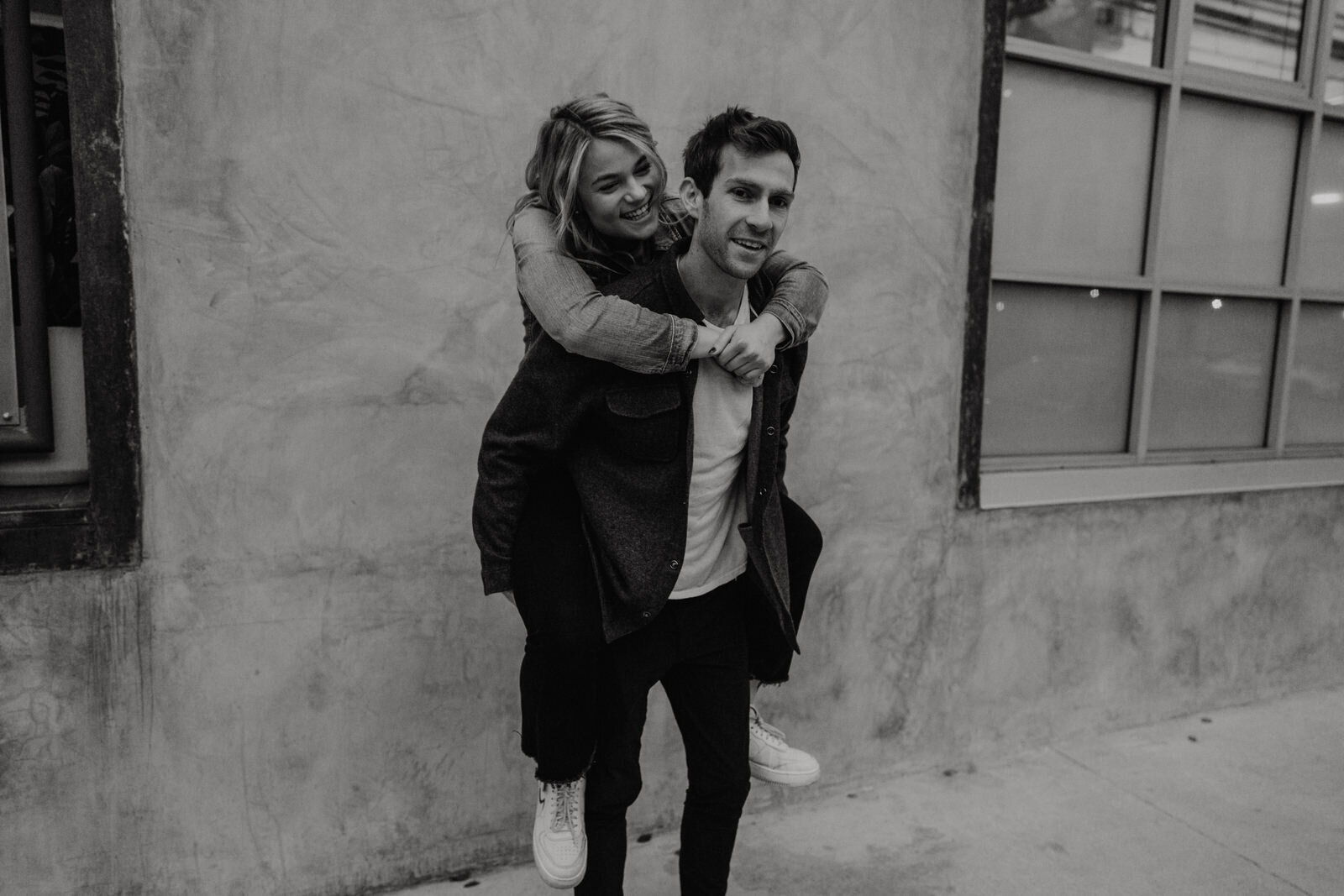 Dark and moody sunrise engagement photos in the LA Arts District | Fun, edgy, urban couples photos | Downtown LA Engagement photos | Photo by Kept Record | www.keptrecord.com